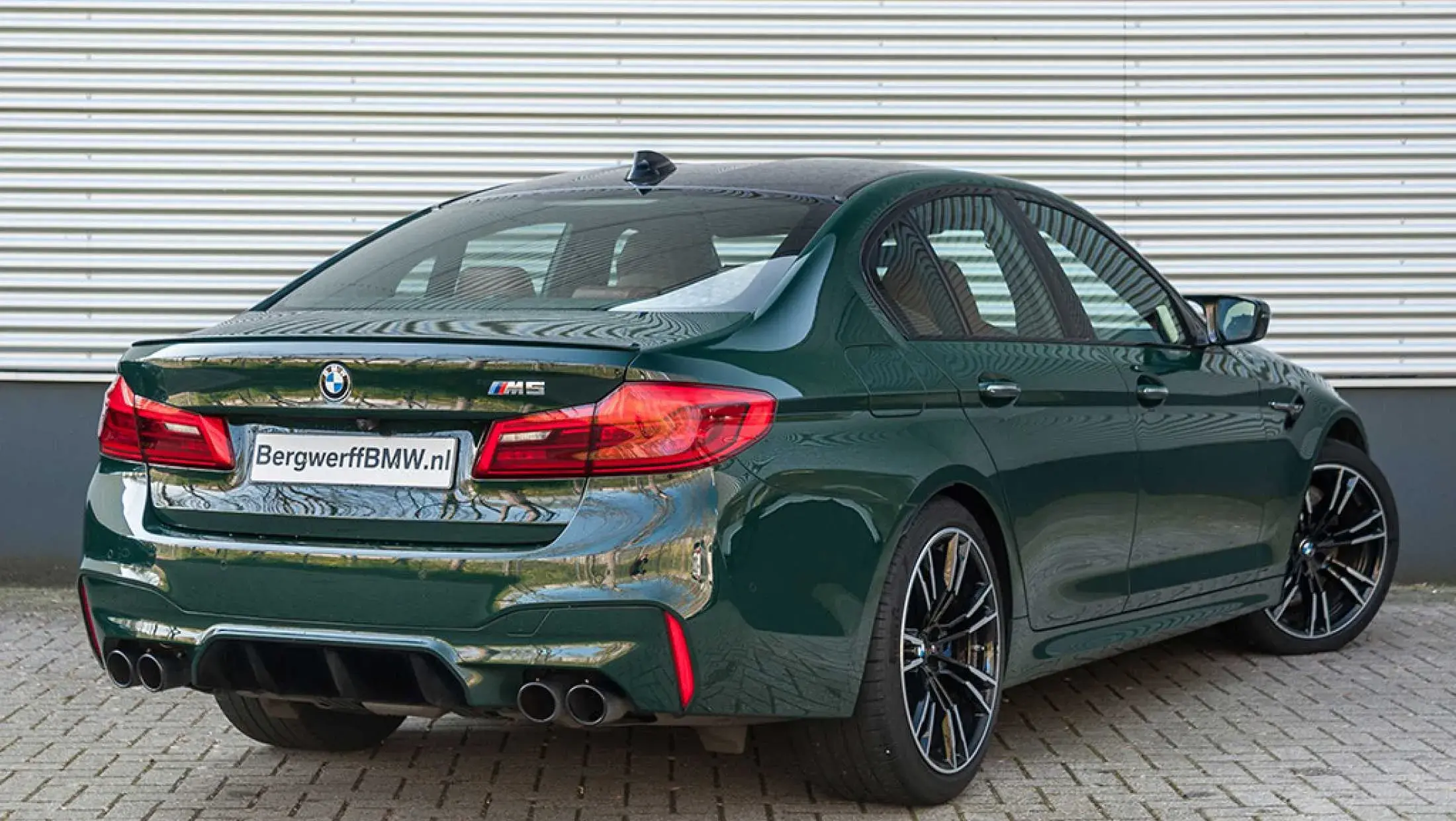 BMW 5-serie M5 Individual British Racing Green 