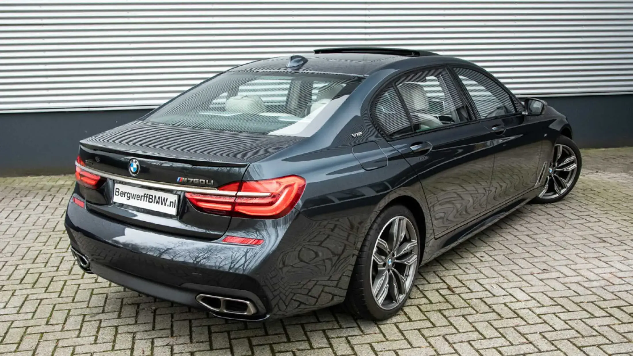 BMW M760Li xDrive