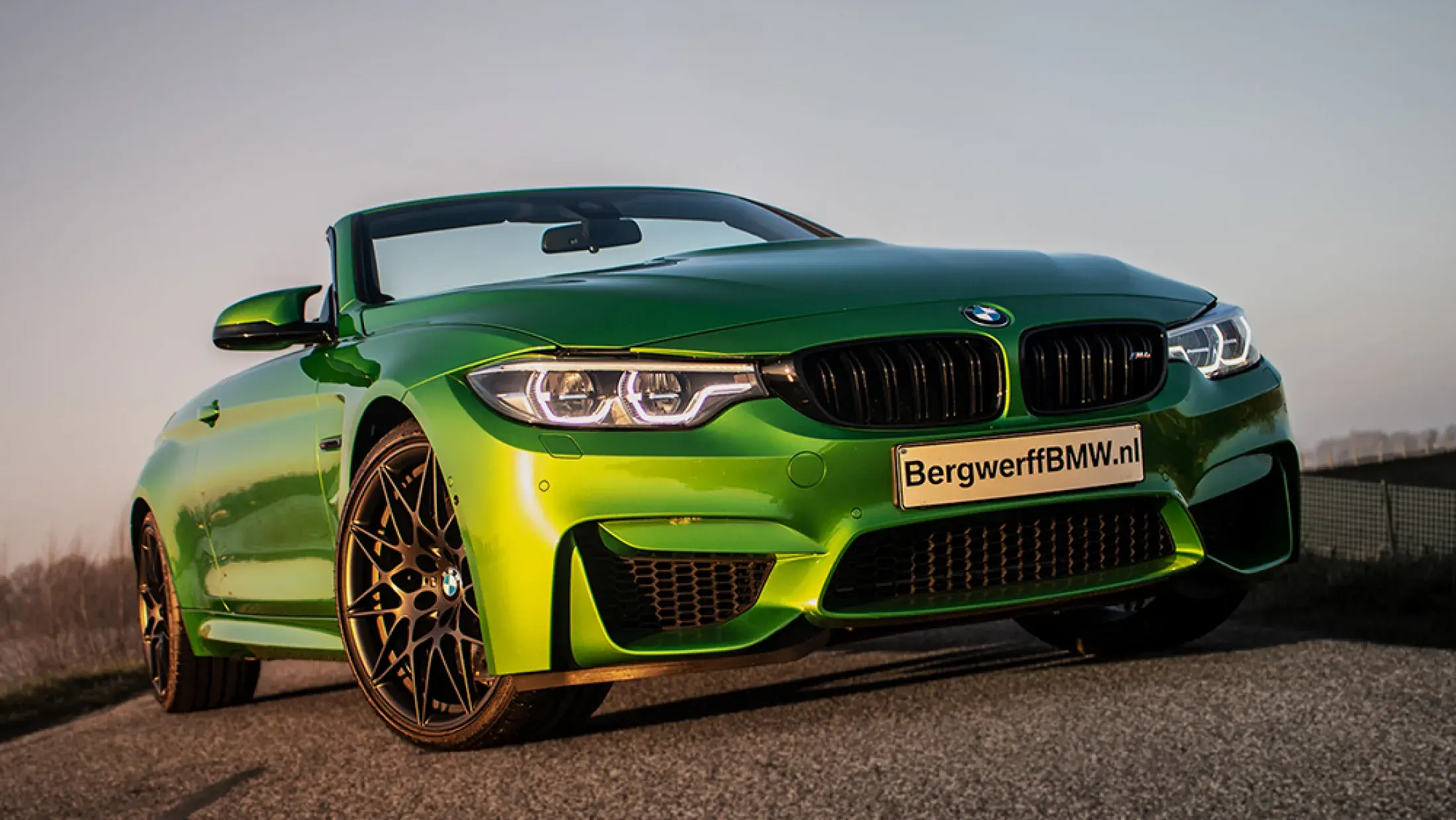 BMW M4 Competition F33 Individual Java Green Silverstone Cabrio occasion bergwerff