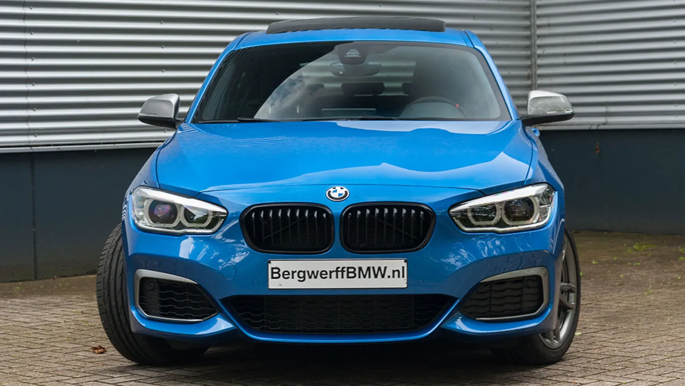 BMW 1-serie M140i 5-deurs xDrive M-Performance Estoril Blue II F20 Bergwerff