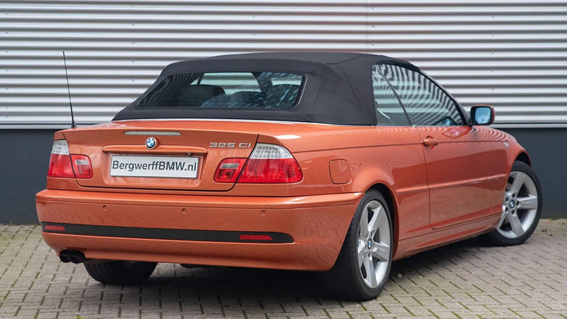 BMW 325Ci Cabrio Individual Coloured Gold Metallic E46 Bergwerff