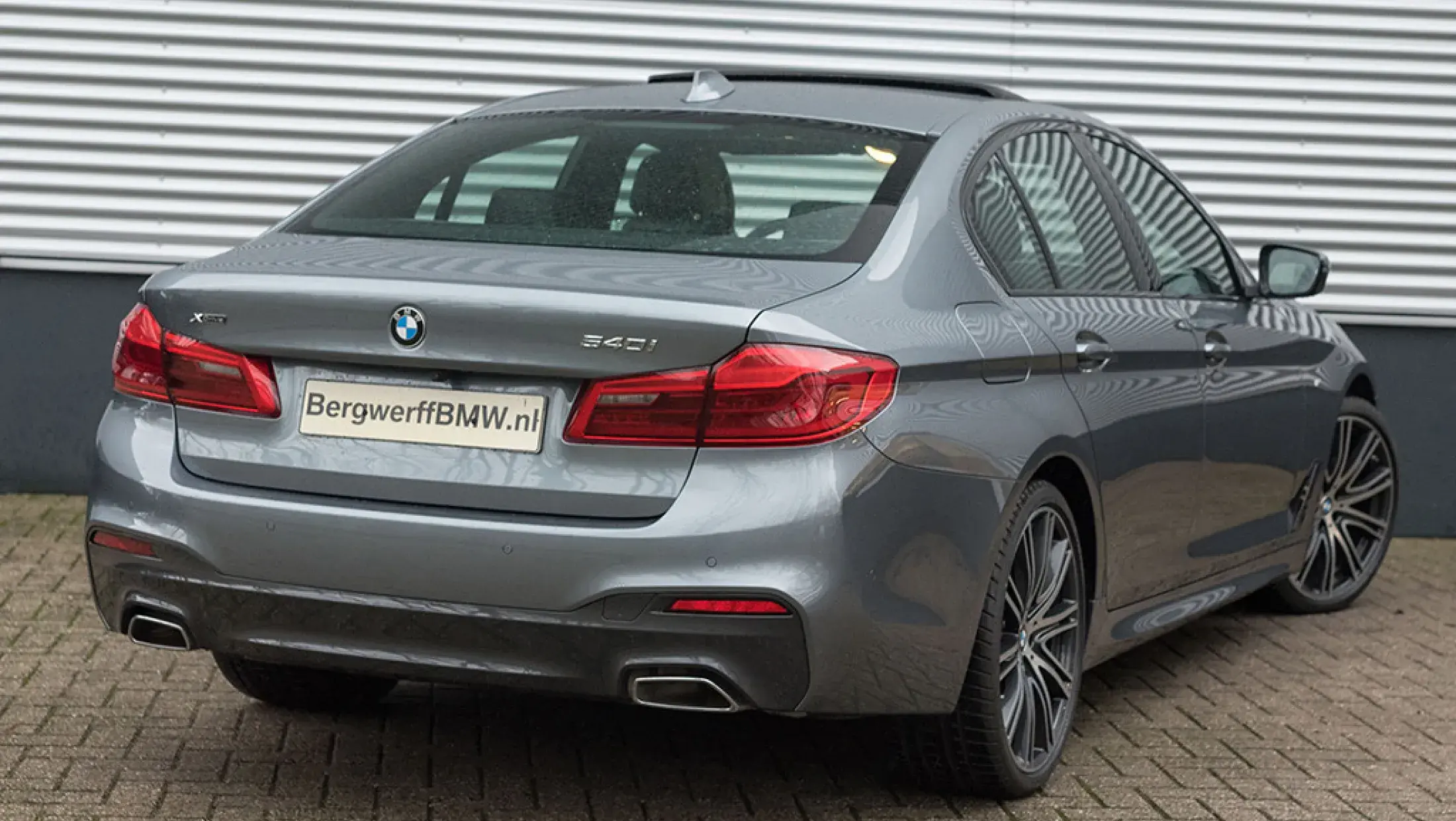 BMW 540i xDrive High Executive M-Sport Bluestone Metallic G30 Bergwerff