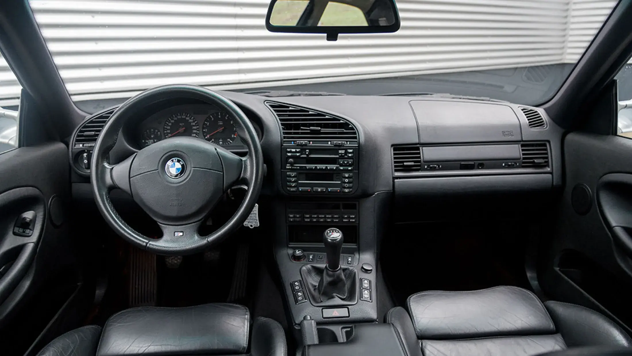 BMW M3 Coupé 3.2 H6 Arktissilber E36 Bergwerff