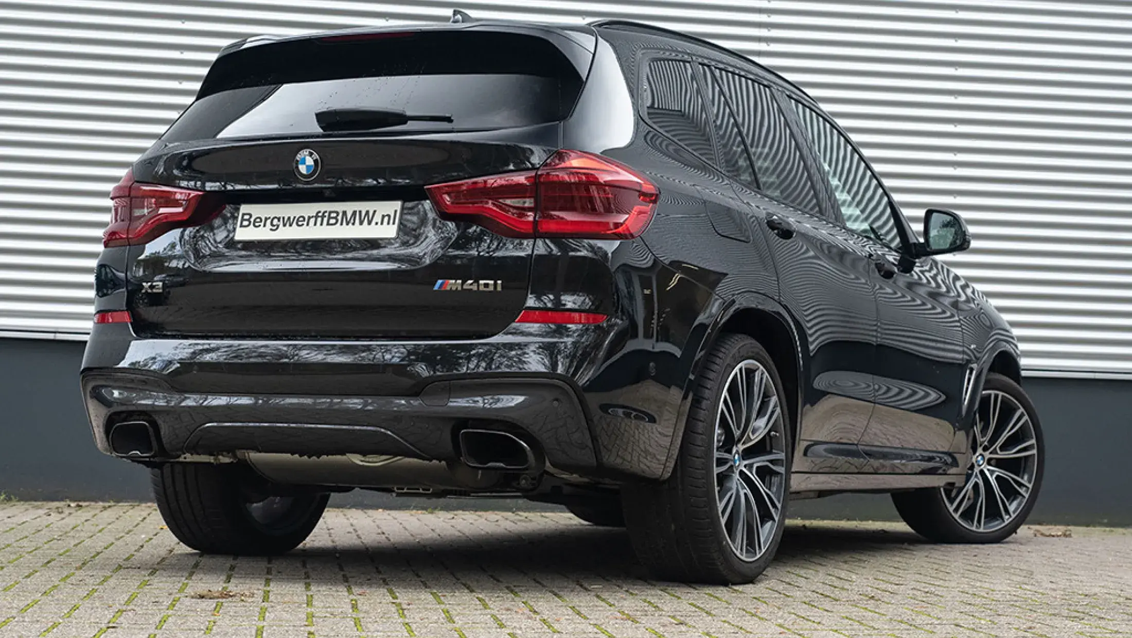 BMW X3 M40i xDrive High Executive Saphirschwarz G01 Bergwerff