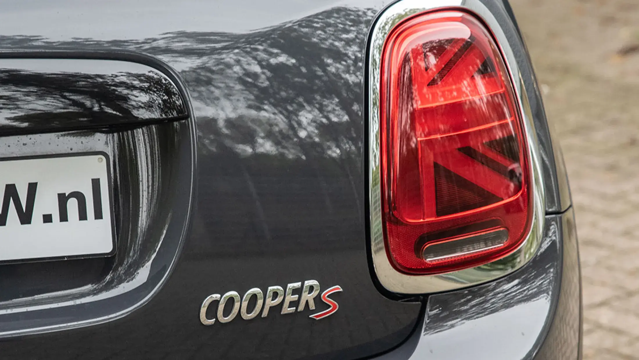MINI Cooper S 2.0 Thunder Grey F55 Bergwerff