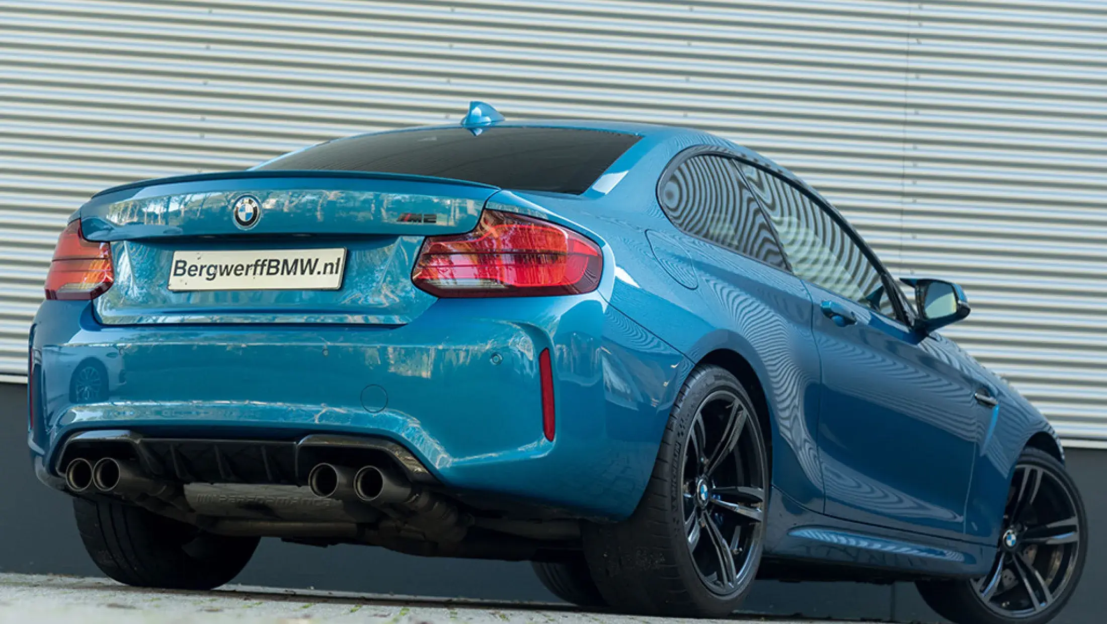 BMW M2 Coupé DCT Long Beach Blue F87 Bergwerff