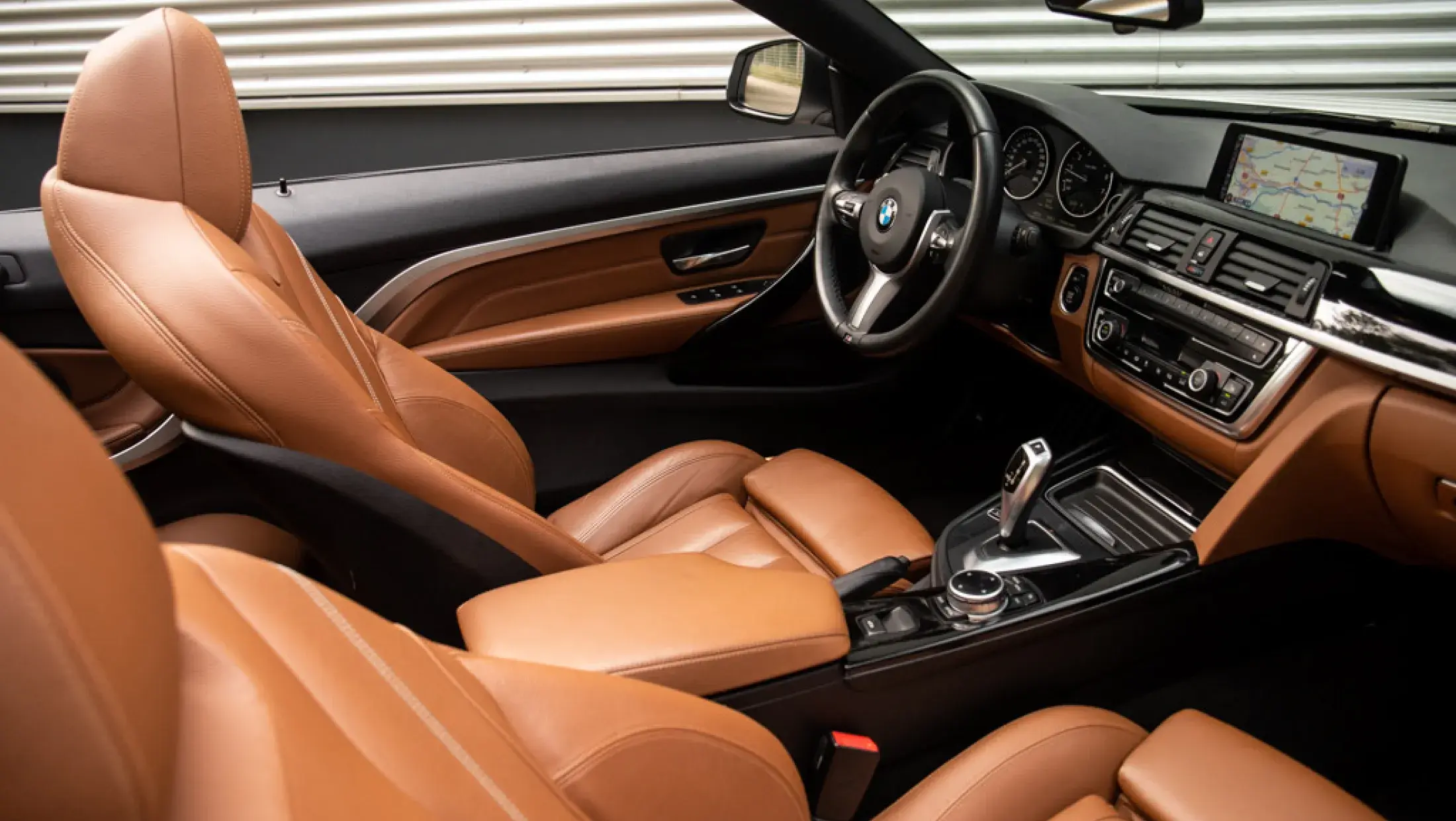 BMW 435i Cabrio High Executive Mineralweiss Luxury Sportstoelen F33 Bergwerff