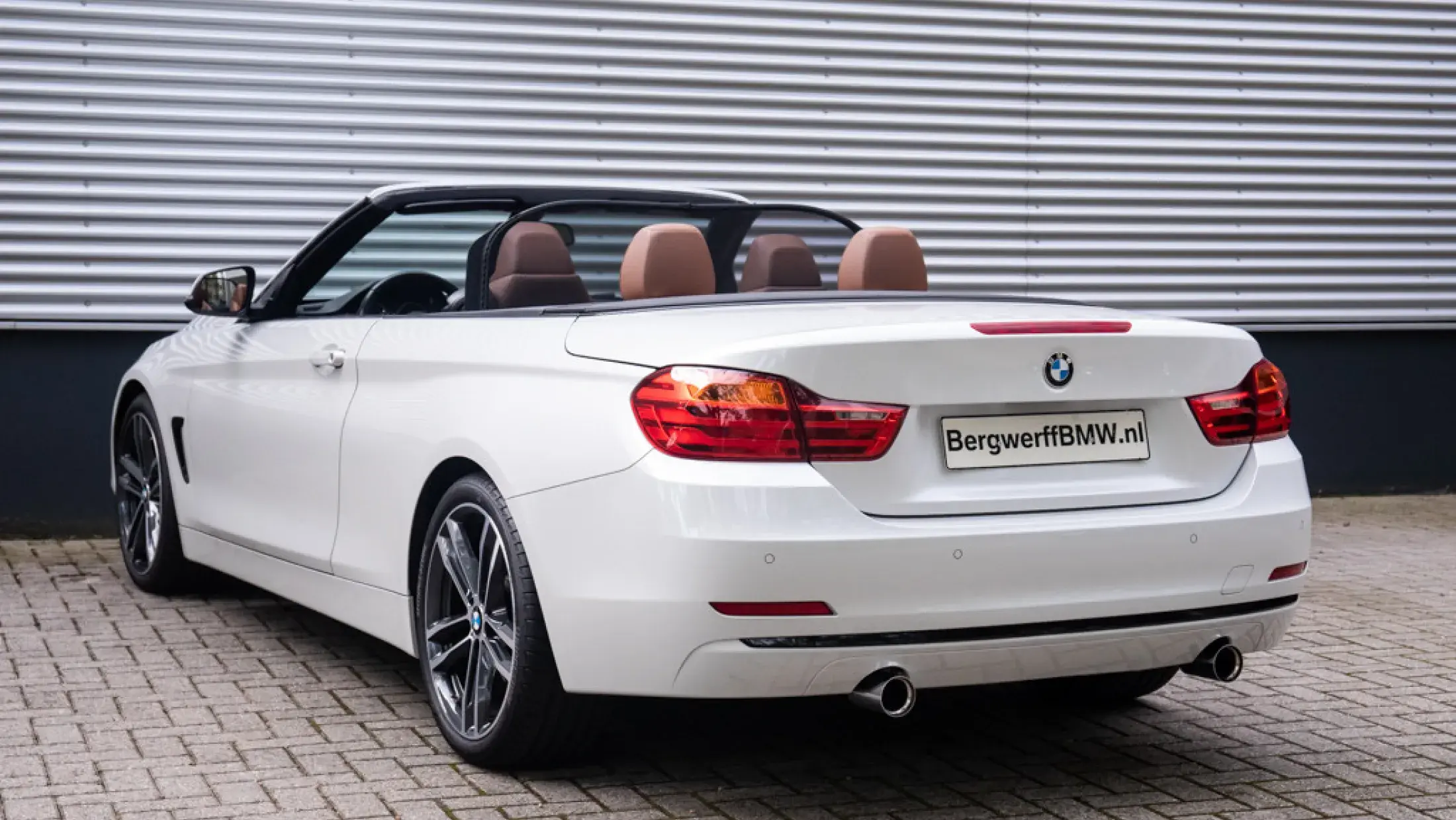 BMW 435i Cabrio High Executive Mineralweiss Luxury Sportstoelen F33 Bergwerff