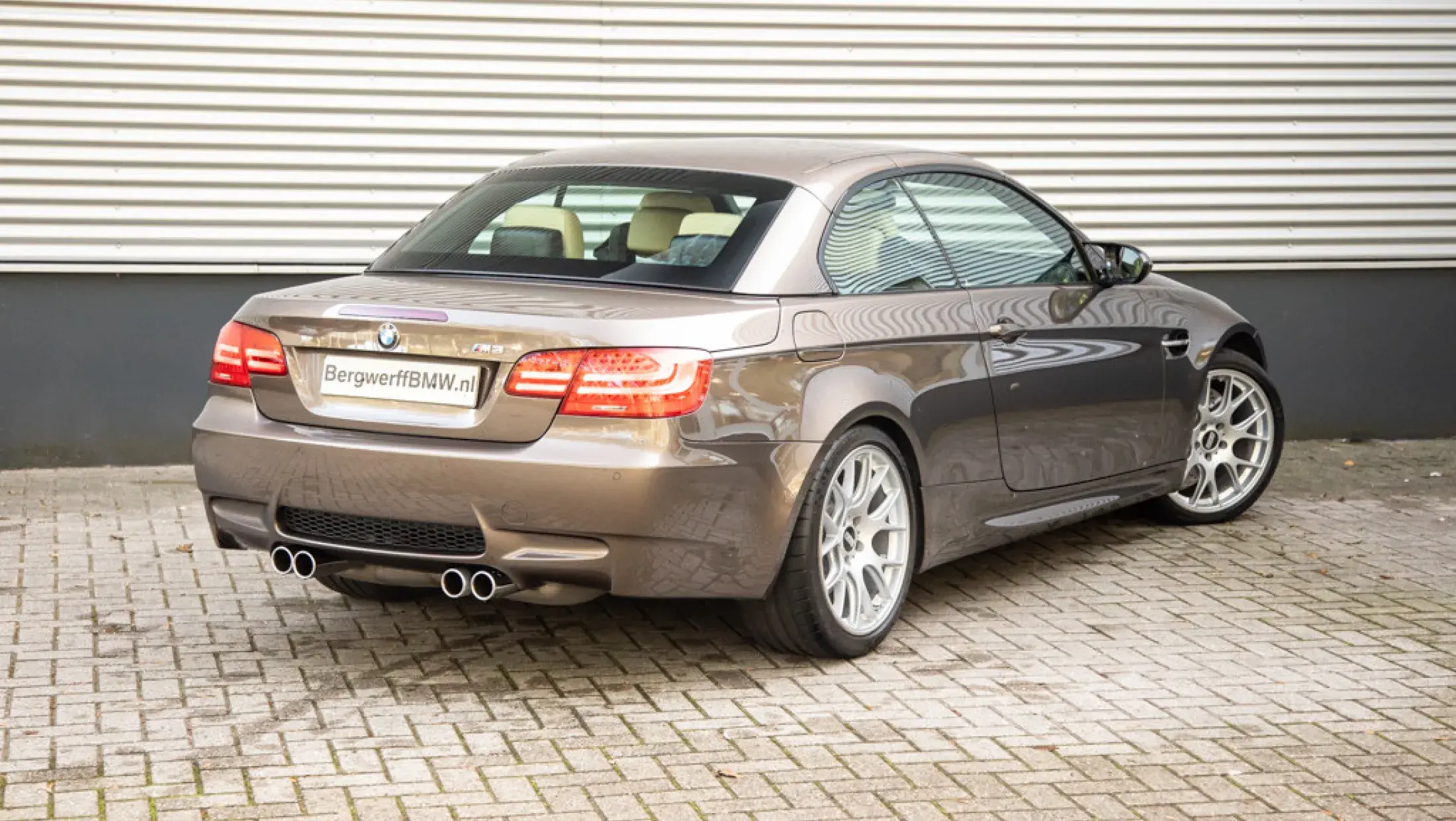 BMW E93 M3 Cabrio DCT Sepang Bronze Individual Uitgebreid lederen bekleding 2013