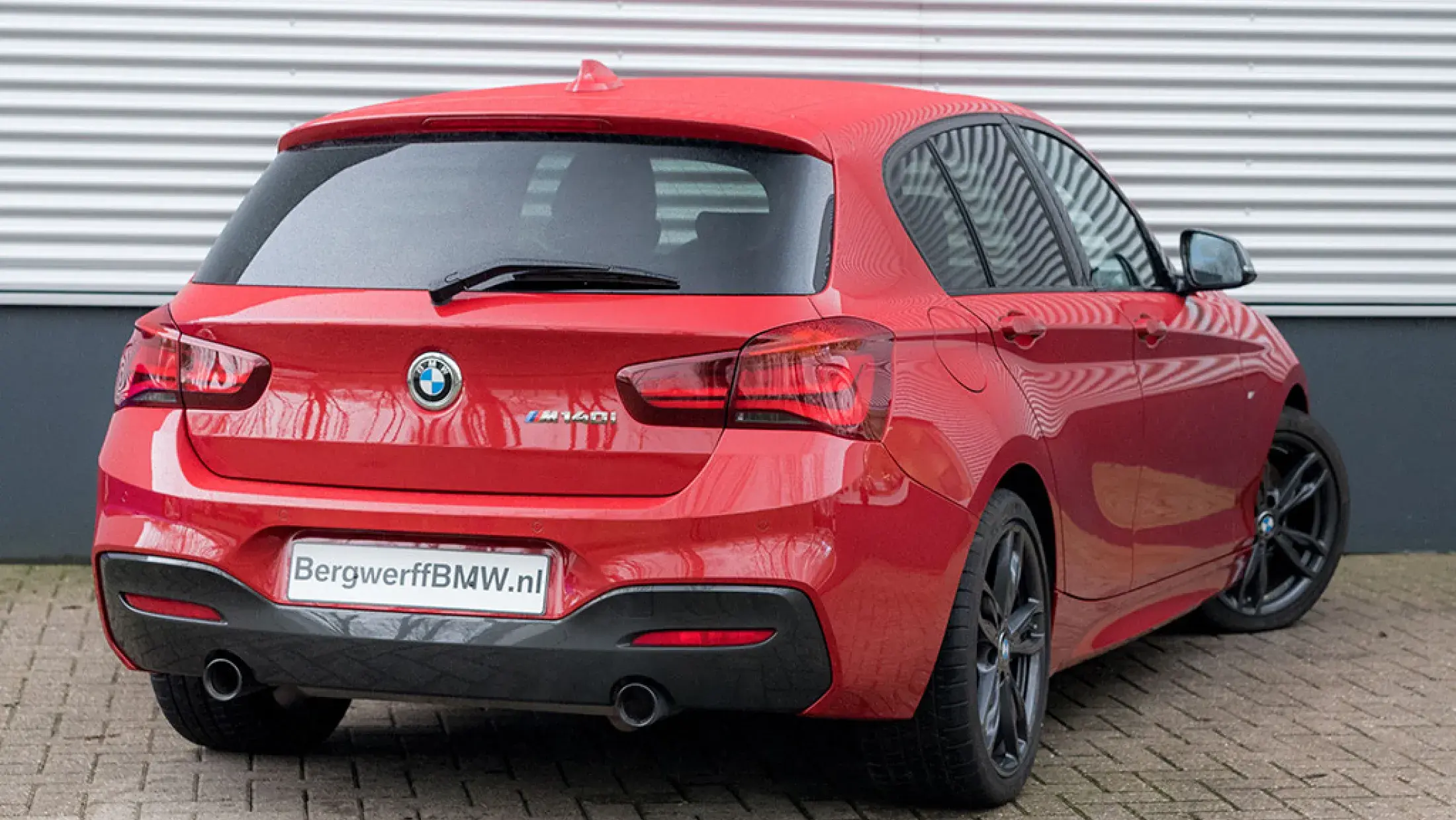 BMW M140i Shadow Edition Melbourne Rot Harman Kardon F20 Bergwerff