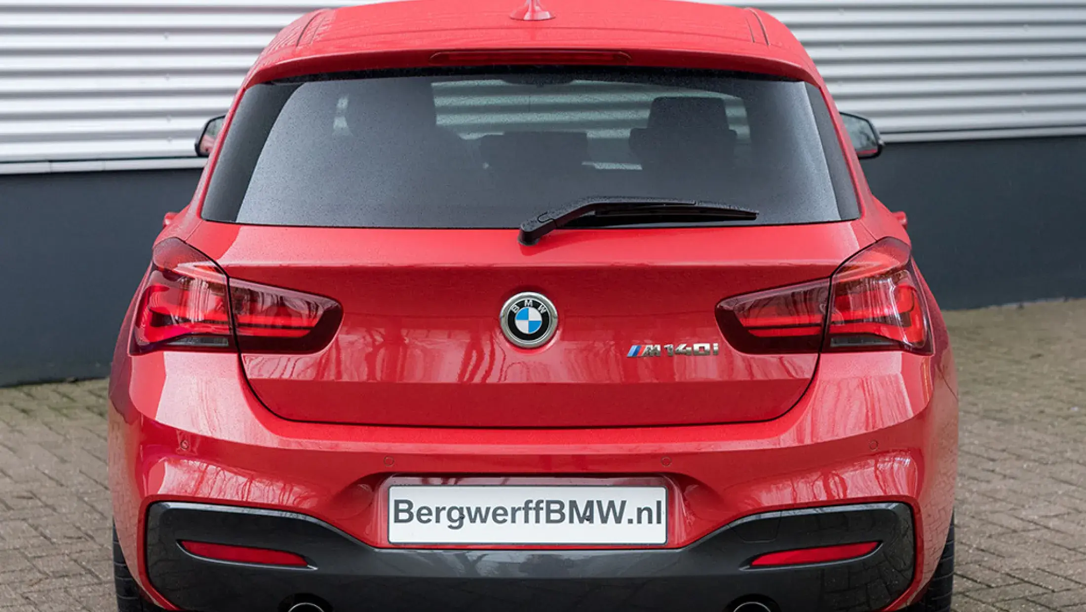 BMW M140i Shadow Edition Melbourne Rot Harman Kardon F20 Bergwerff