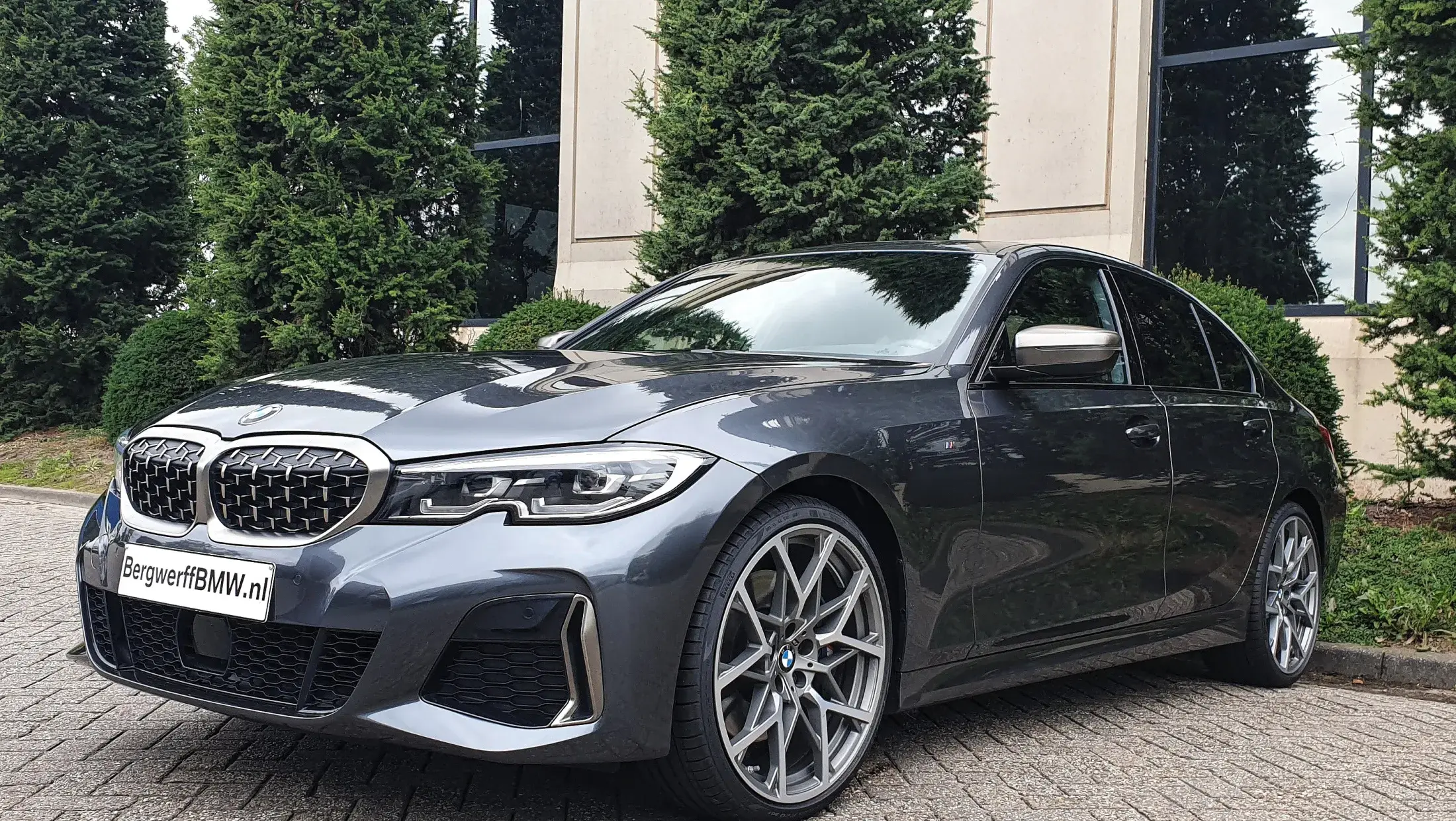 BMW M340i xDrive Mineralgrau Metallic G20