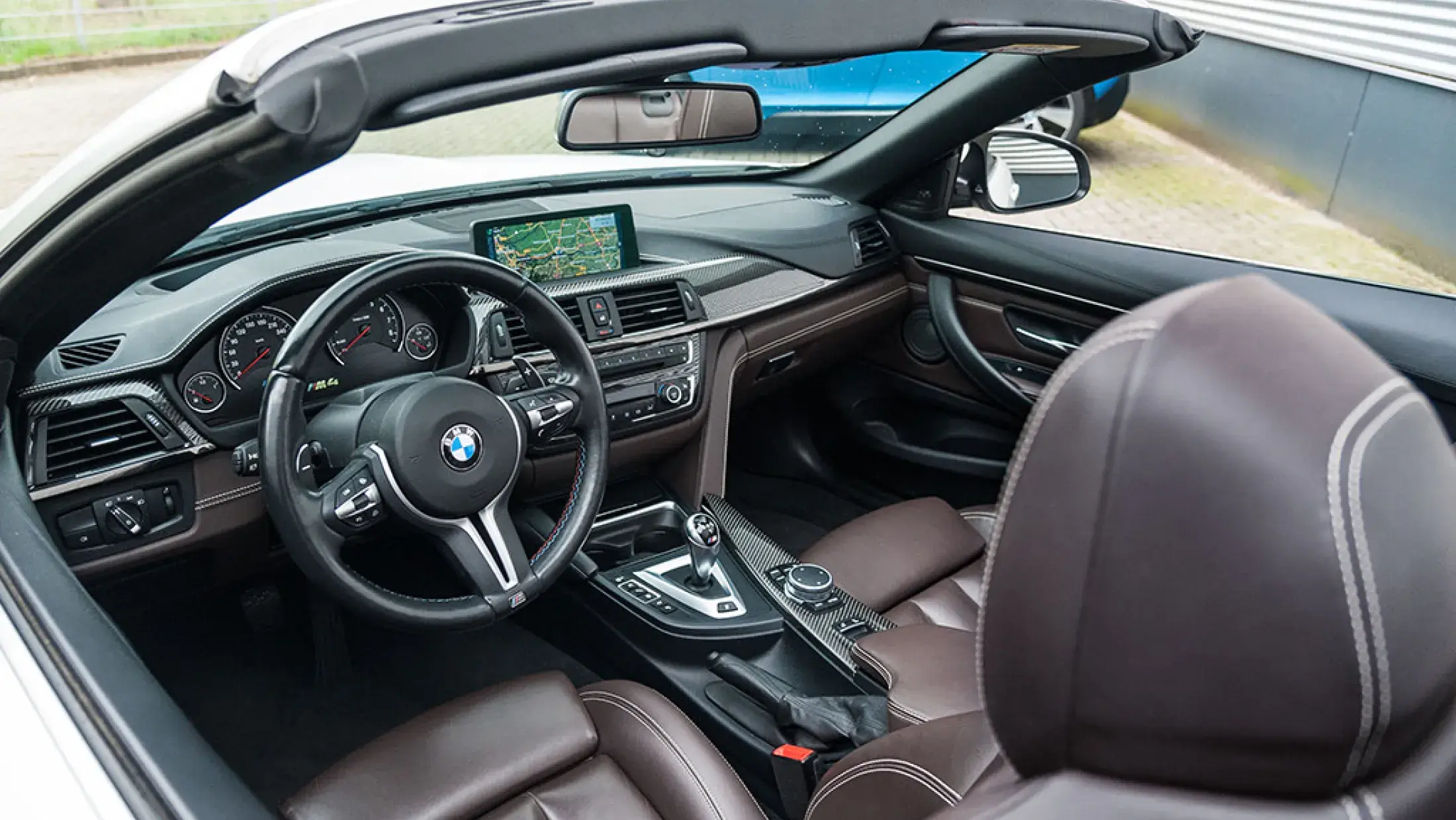 BMW M4 Cabrio DCT F83 BMW Individual erweiterte Lederausstattung Cohibab 2015 Bergwerff