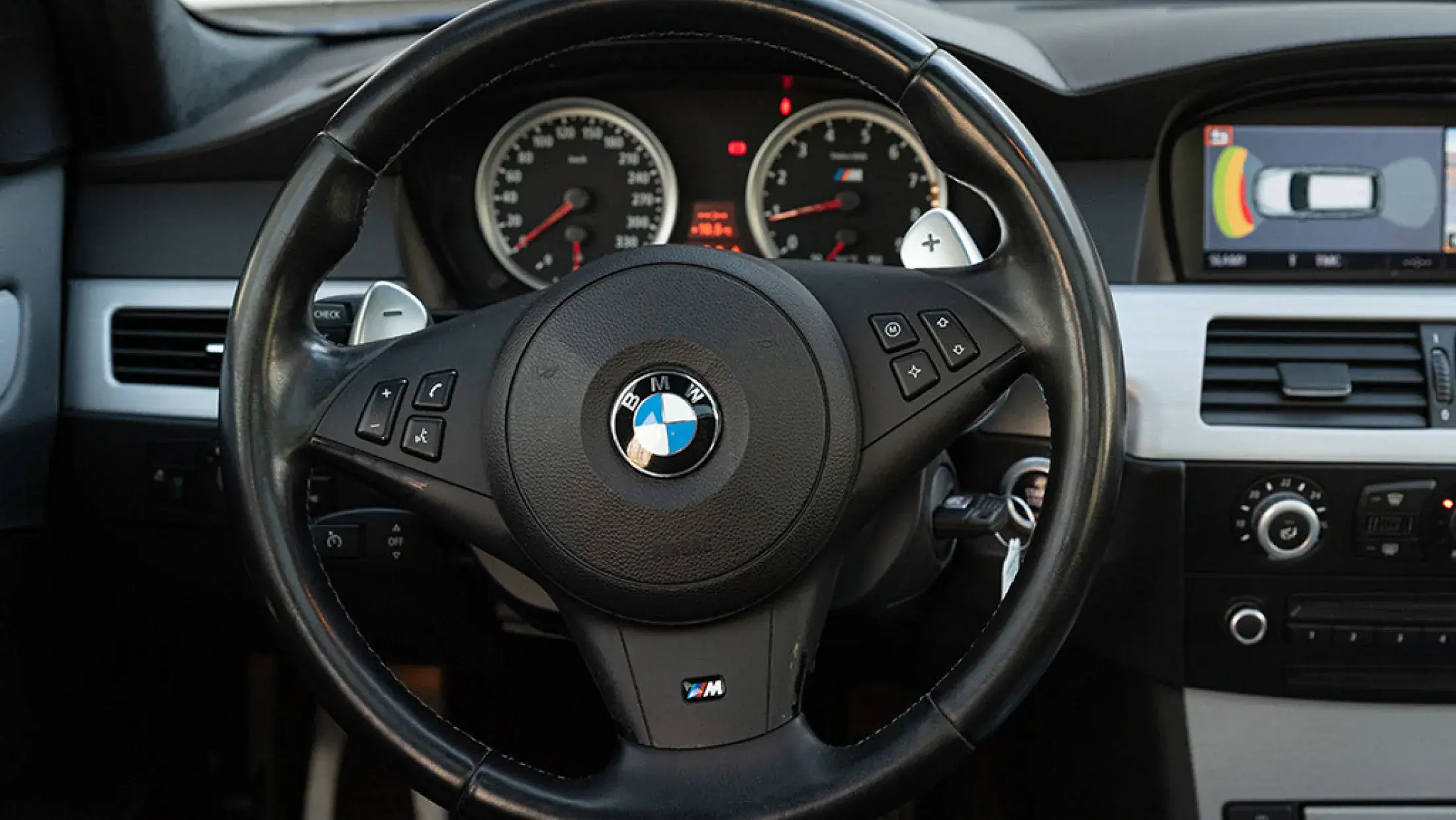 BMW M5 Touring Interlagosblau Volleder Merino  Schwarz E61 Bergwerff