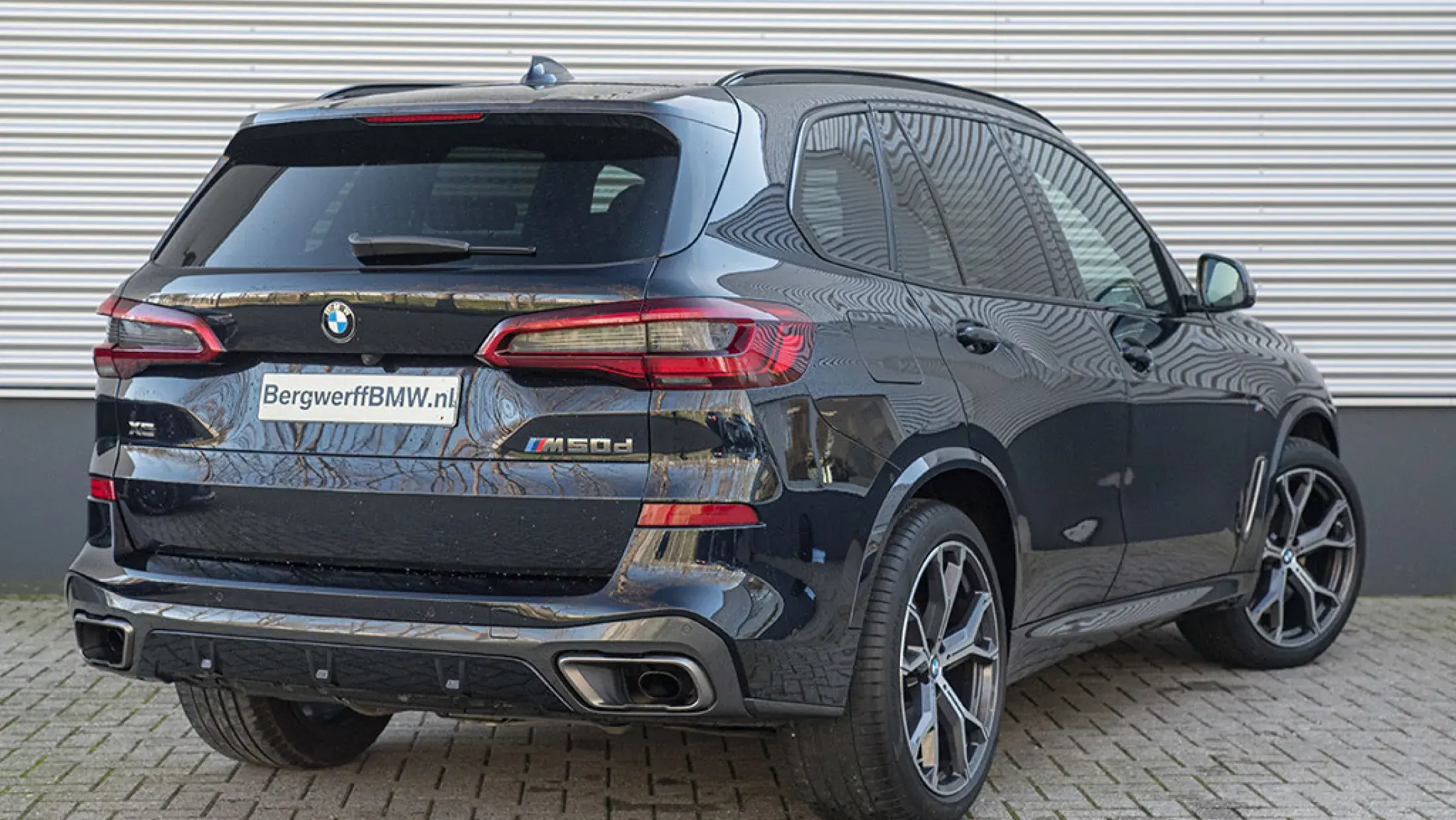 BMW X5 M50d Carbon Black Metallic SUV G05 Leder Vernasca design Coffee 2019 Bergwerff