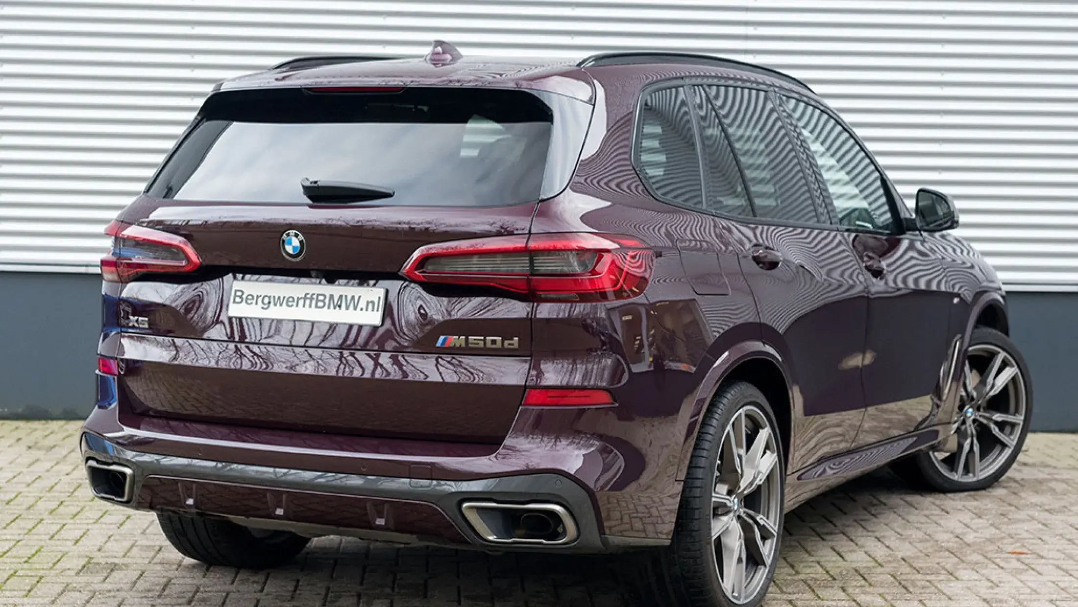 BMW X5 M50d Individual Ametrin Metallic BMW Individual leder Merino Elfenbeinweiss Bergwerff Gorinchem