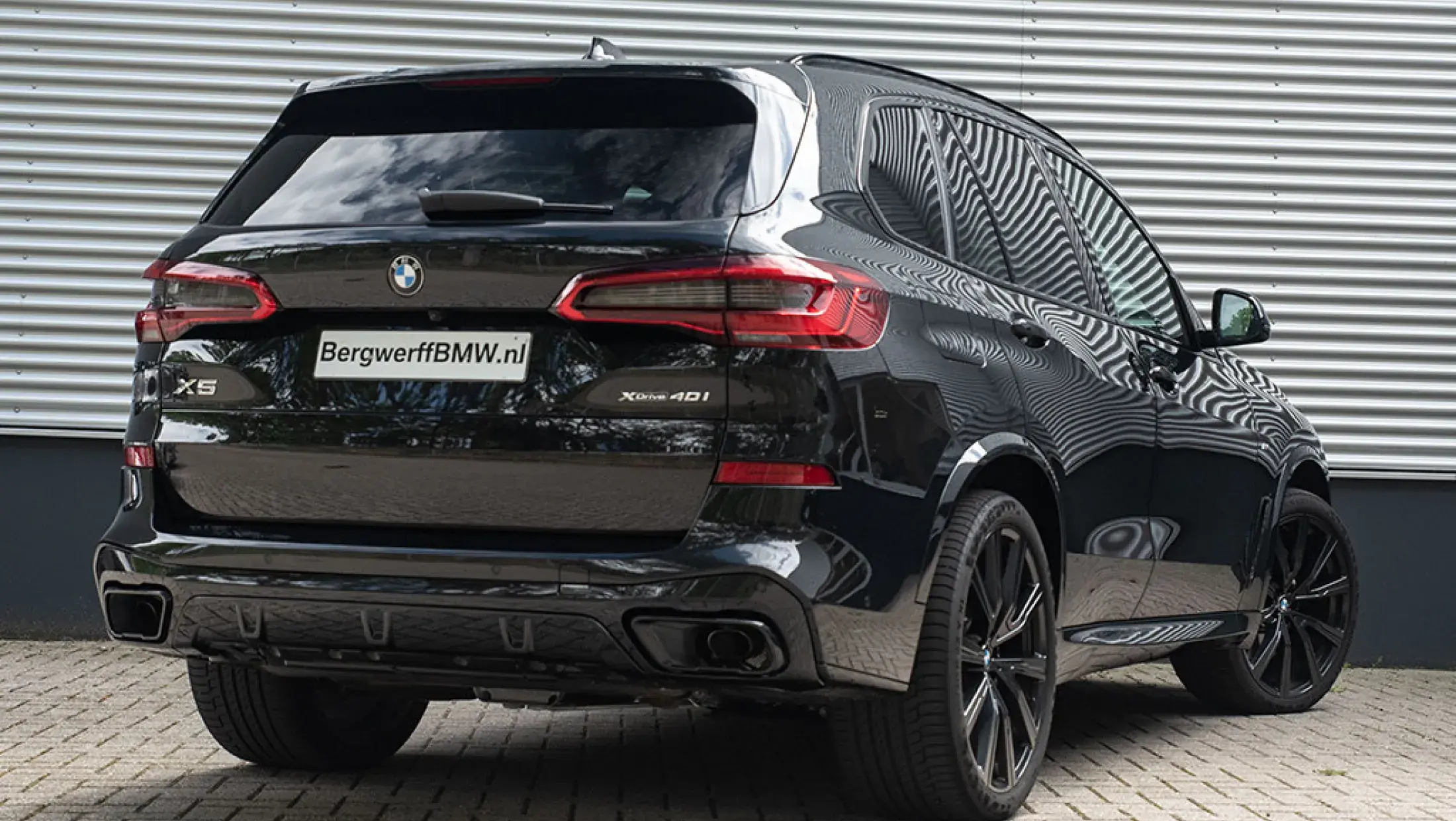 BMW X5 xDrive40i M-Sport Saphirschwarz Metallic G05 Leder Vernasca Bergwerff