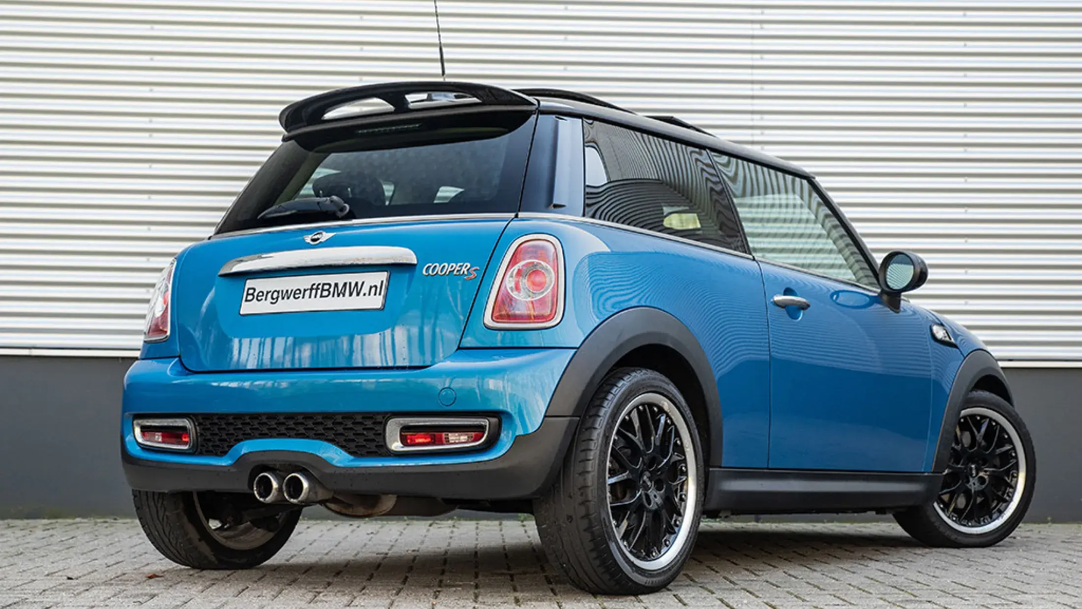 MINI Cooper S Chili 1.6 Leder Schuif-kanteldak Harman Kardon Laser Blue R56 Bergwerff