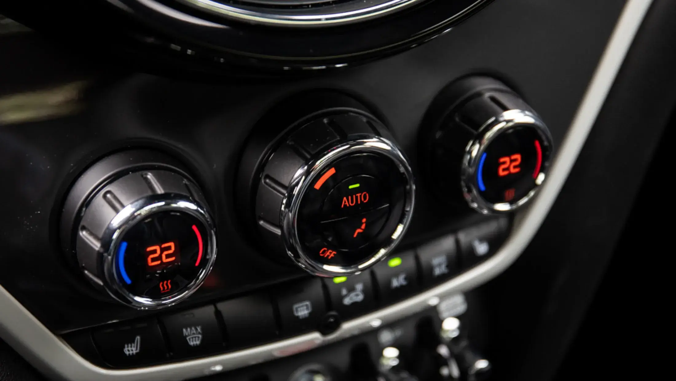 MINI Countryman Cooper S Knightbridge Chili red MINI Yours leer lounge Carbon Black