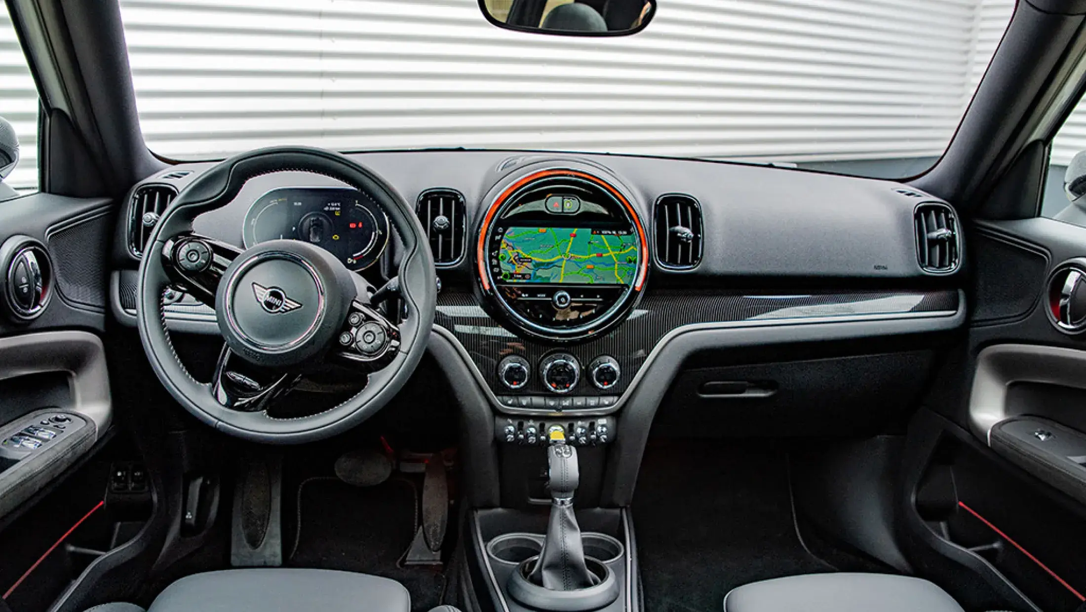 MINI Countryman SE Facelift F60 White silver MINI Yours leer lounge carbon Black ALL4 bergwerff