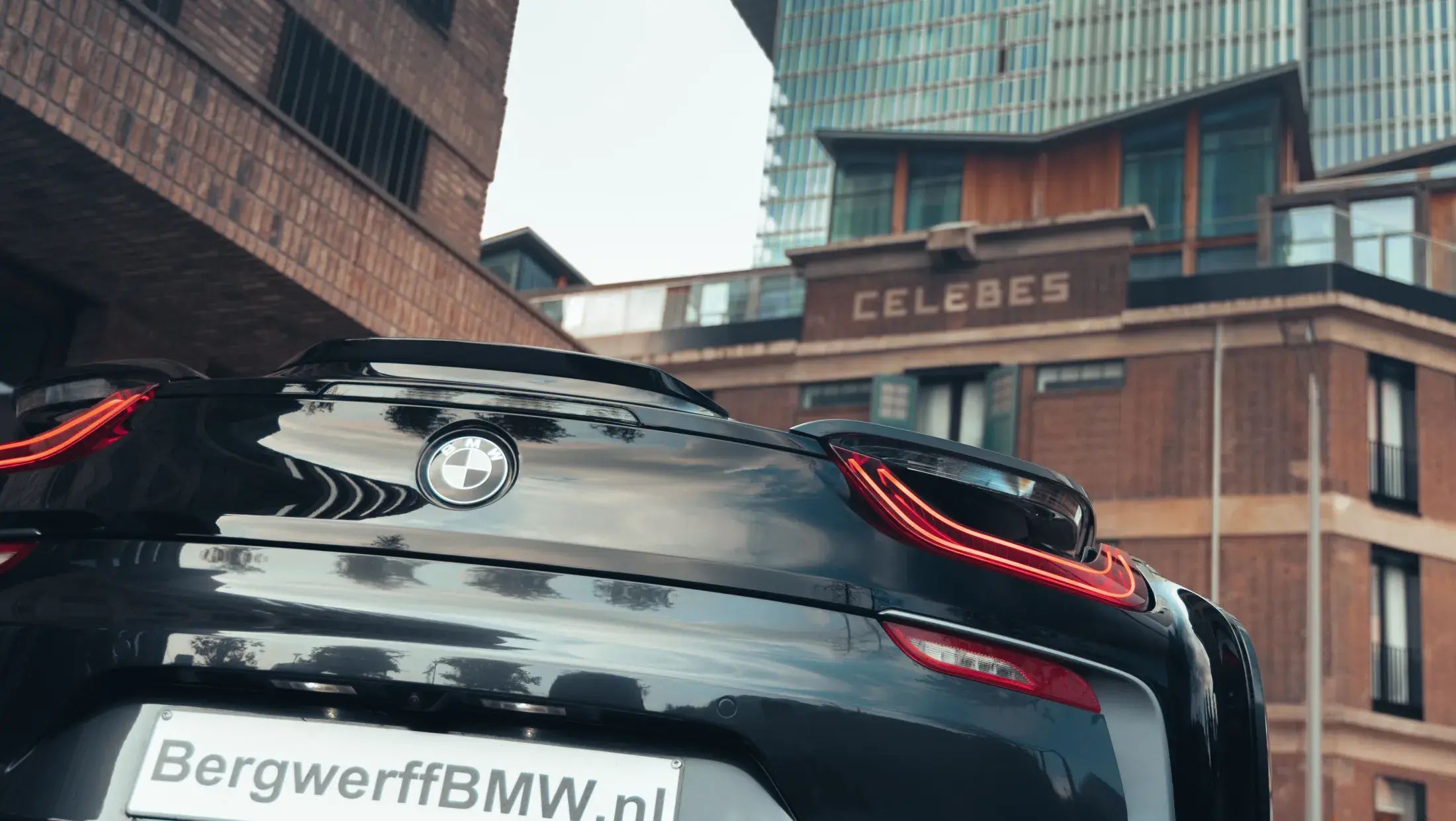 BMW i8 Roadster i15 Cabrio Volleder 'Spheric' geperforeerd in Amido Sophistograu Electric 