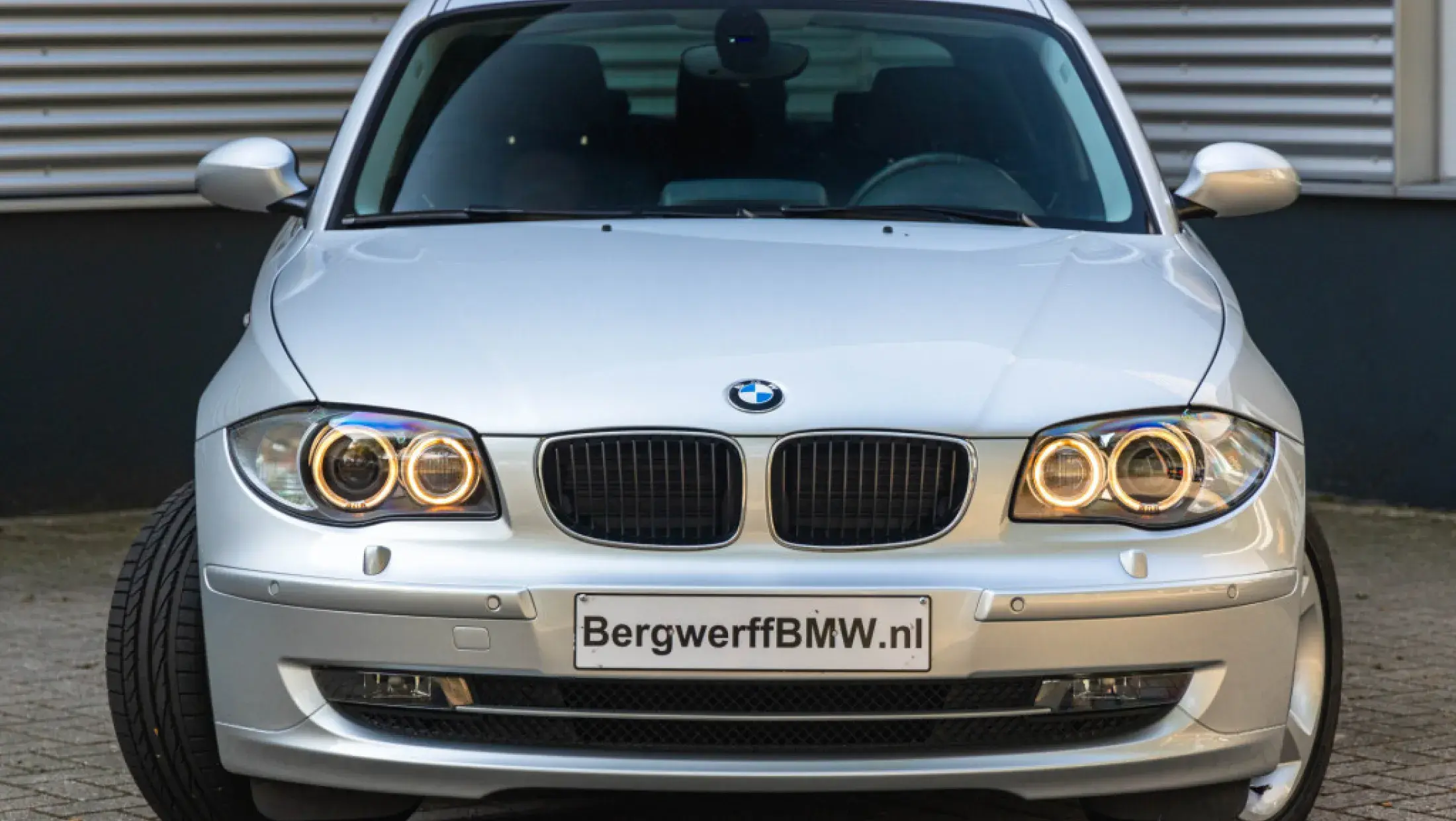 BMW 1-serie 120i 5-deurs - Automaat - 1-Hand - 20.152km 1