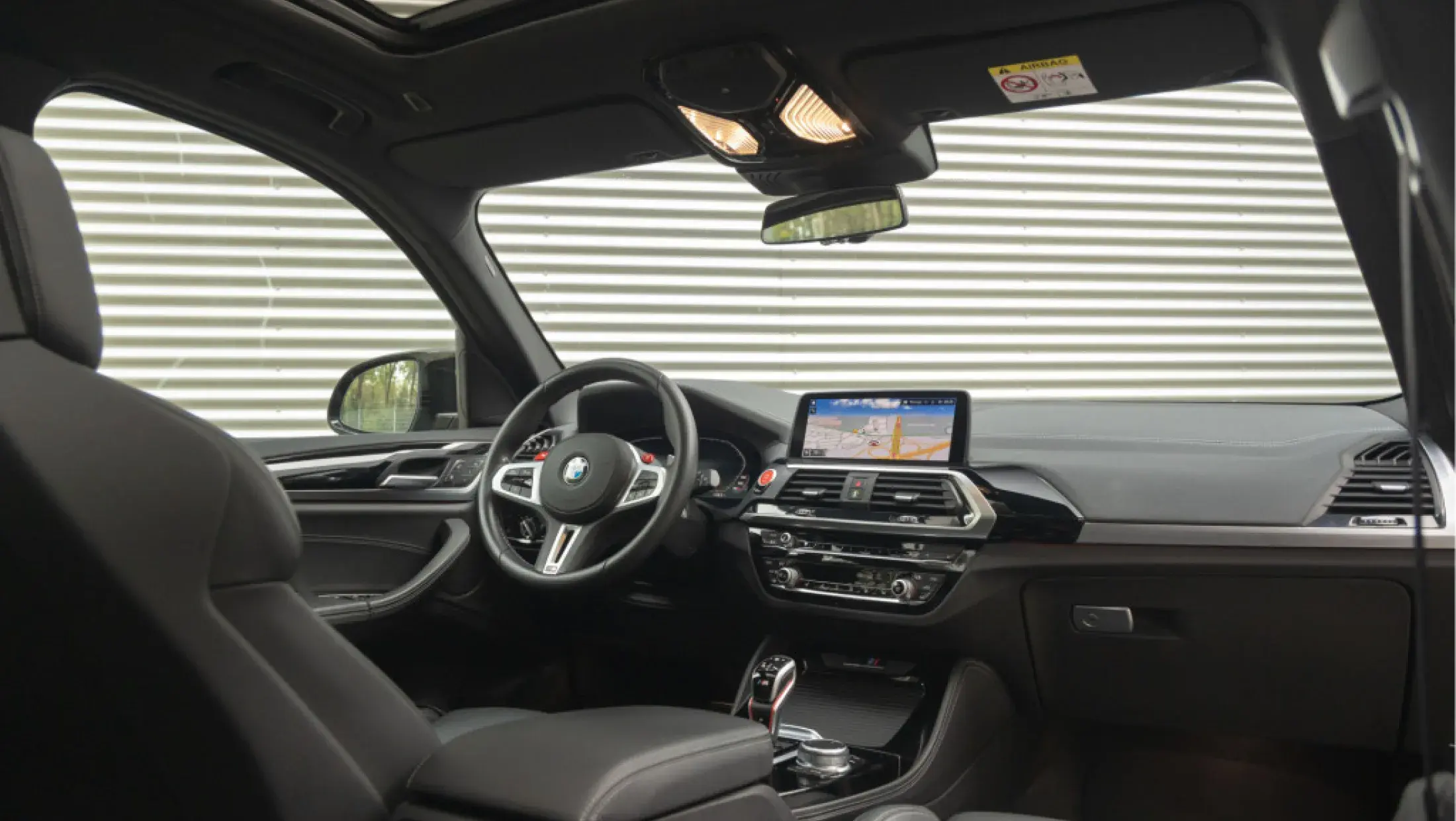 BMW X3 M Competition - Panoramadak - Stoelventilatie - Head-up Display - Trekhaak 1