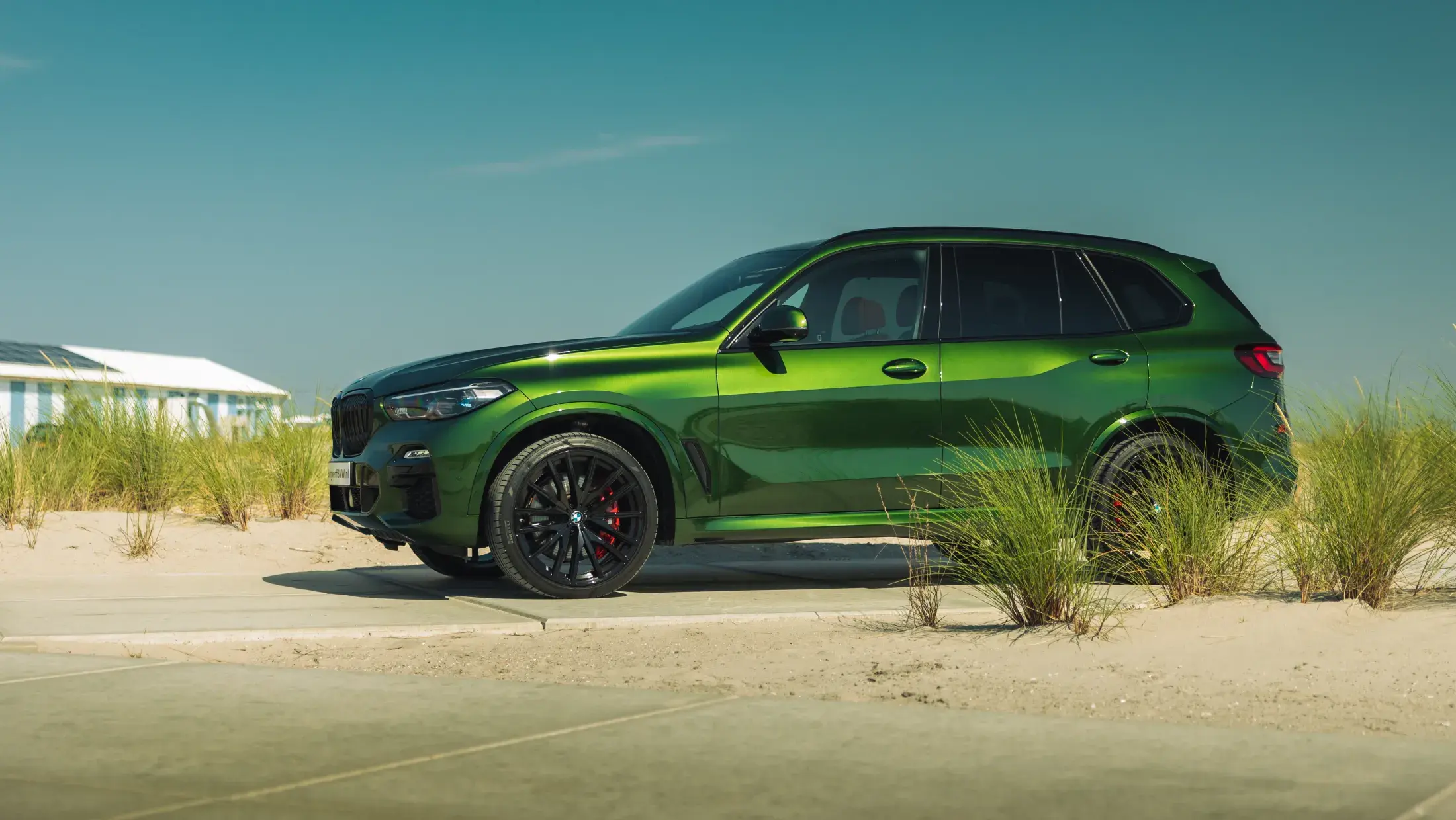 BMW X5 M50i G05 Individual Special Request Verde Ermes Metallic BMW Individual vollederen bekleding Tartufo