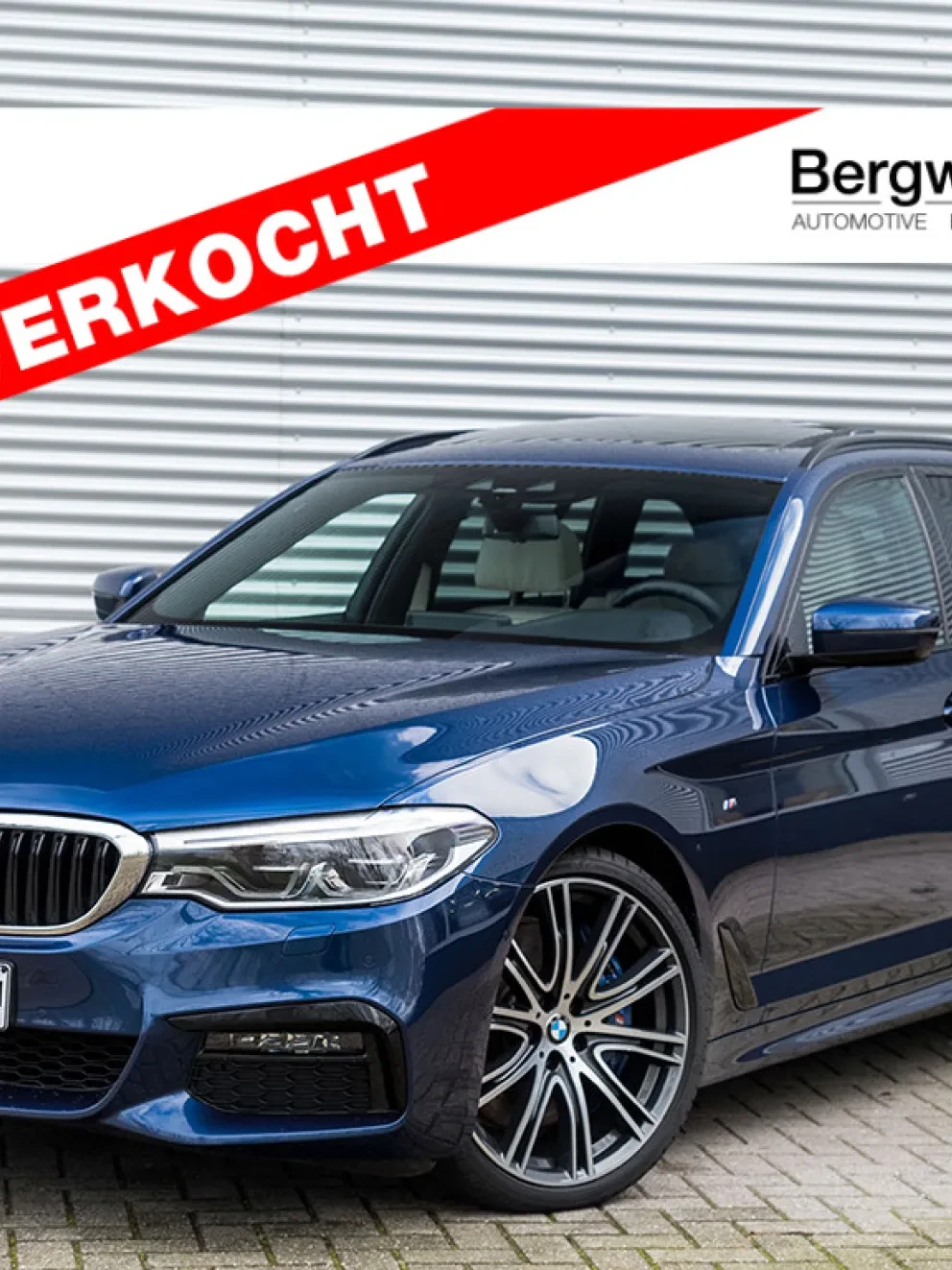 BMW 540i Touring xDrive G31 Mediterran Blauw Elfenbeinwei Bergwerff