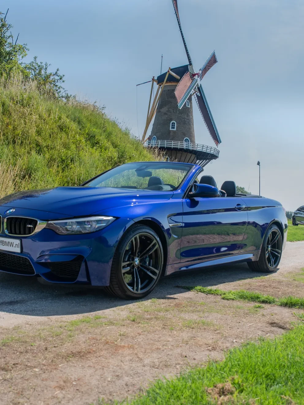 BMW M4 Cabrio San Marino Blau Volleder Merino Schwarz F83 Bergwerff