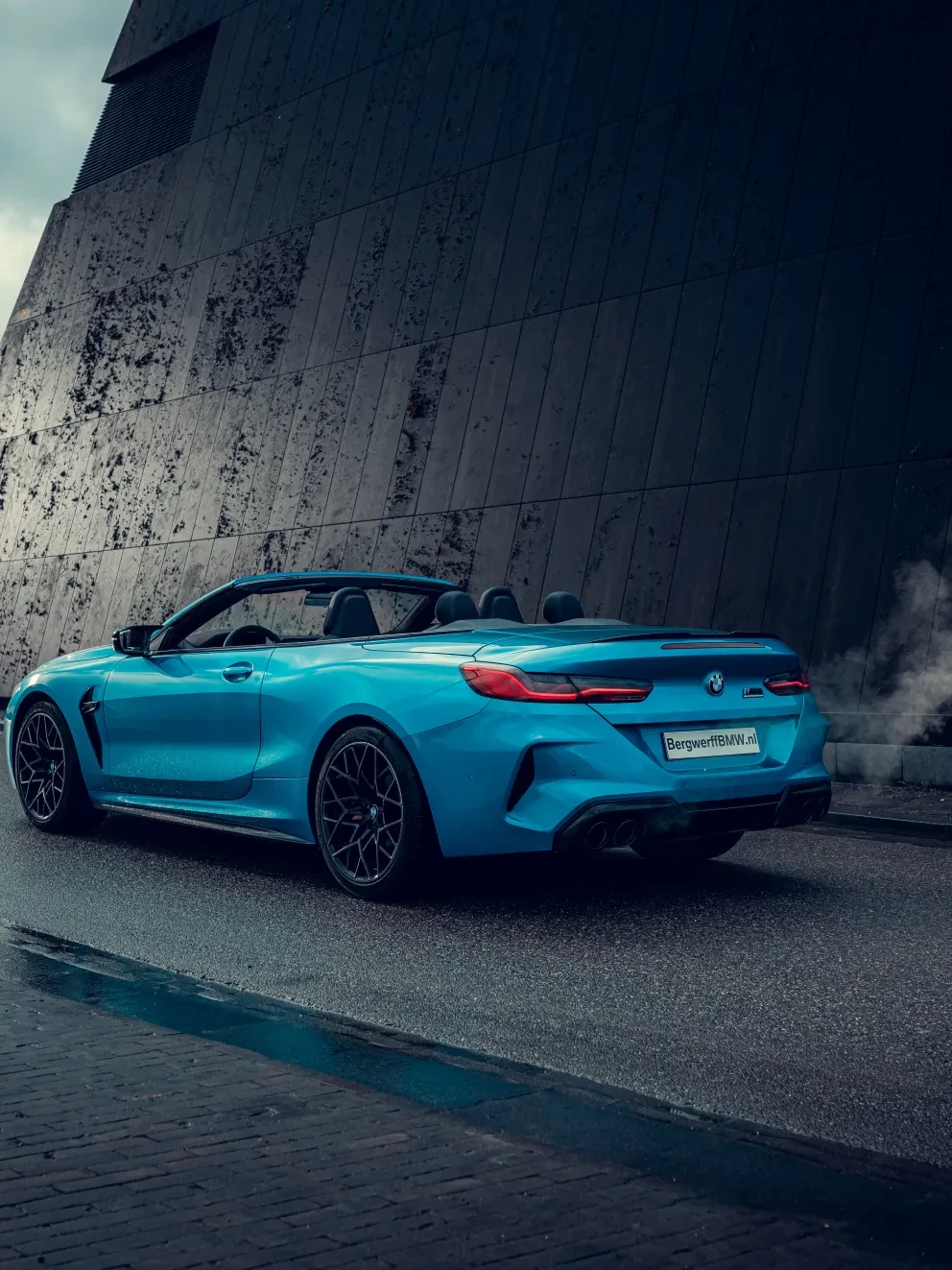 BMW M8 Competition Cabrio Individual Atlantis Blue F91 Bergwerff