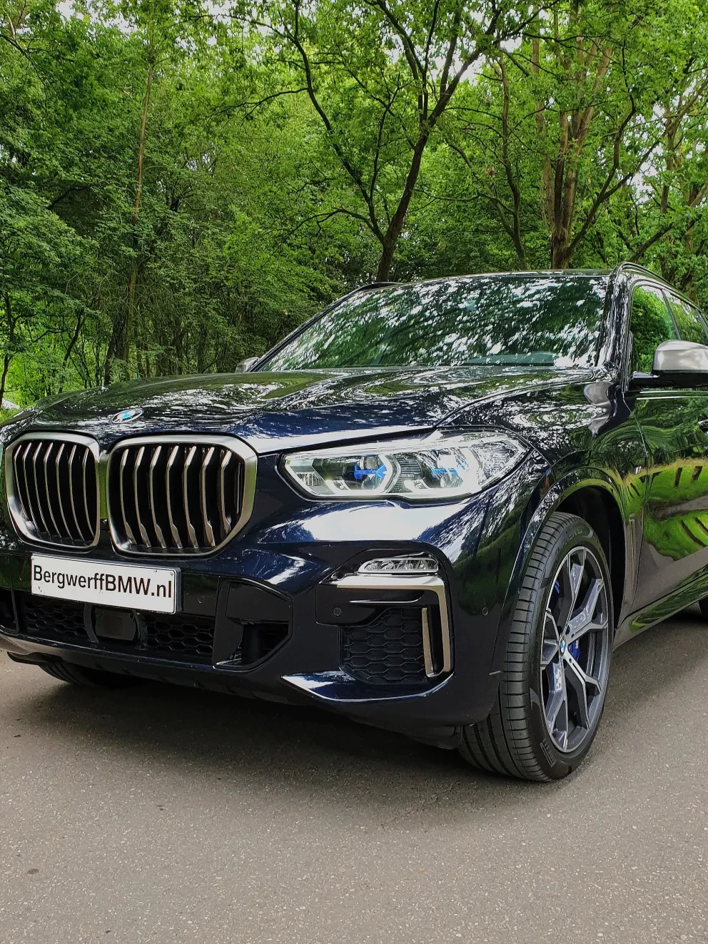 BMW X5 M50d Carbon Black Metallic SUV G05 Leder Vernasca design Coffee 2019 Bergwerff