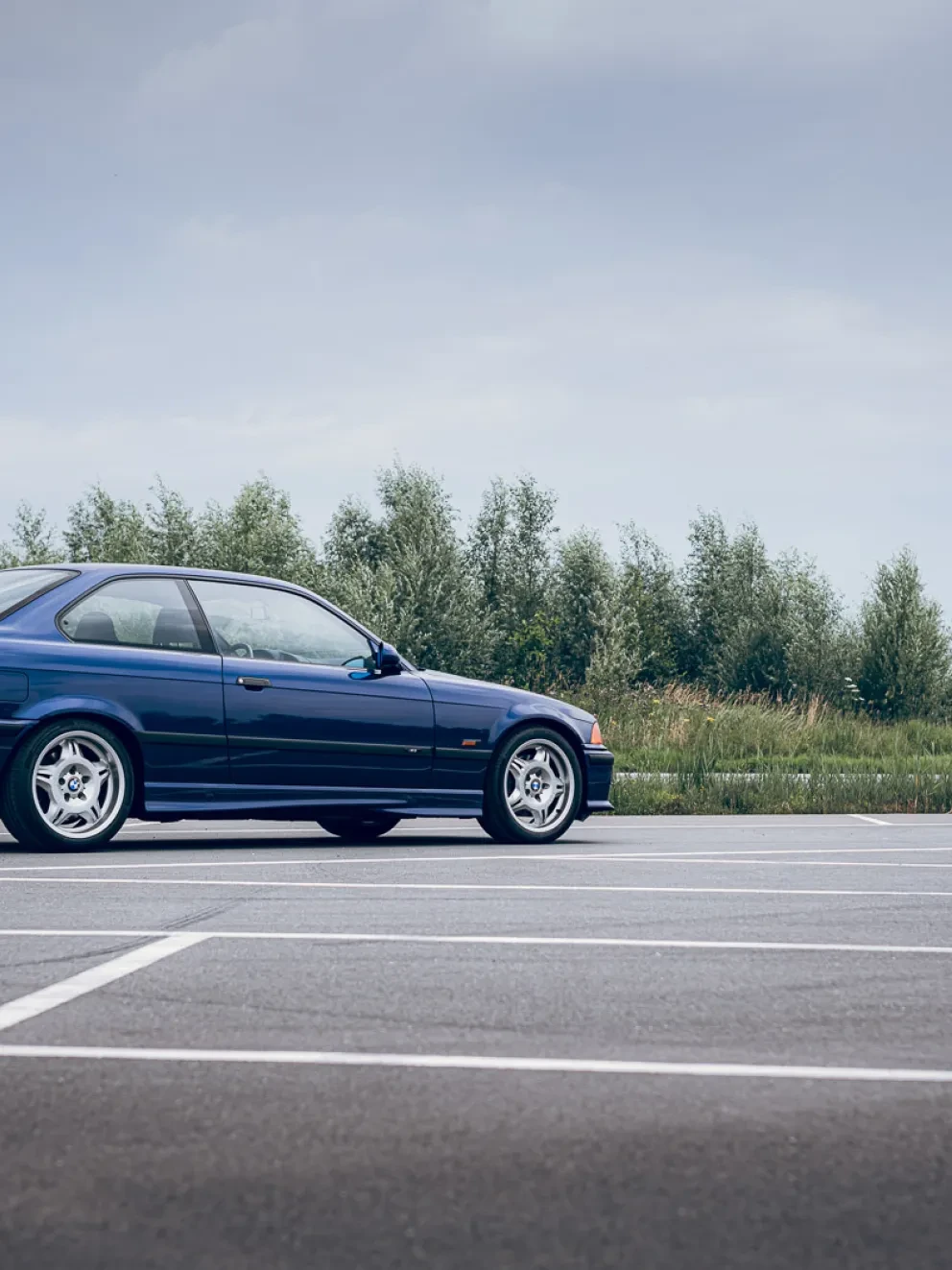 BMW E36 M3 Coupe Avus Blue Pearl Avusblau Metallic Sonderwunsch 1994 First Paint Classic