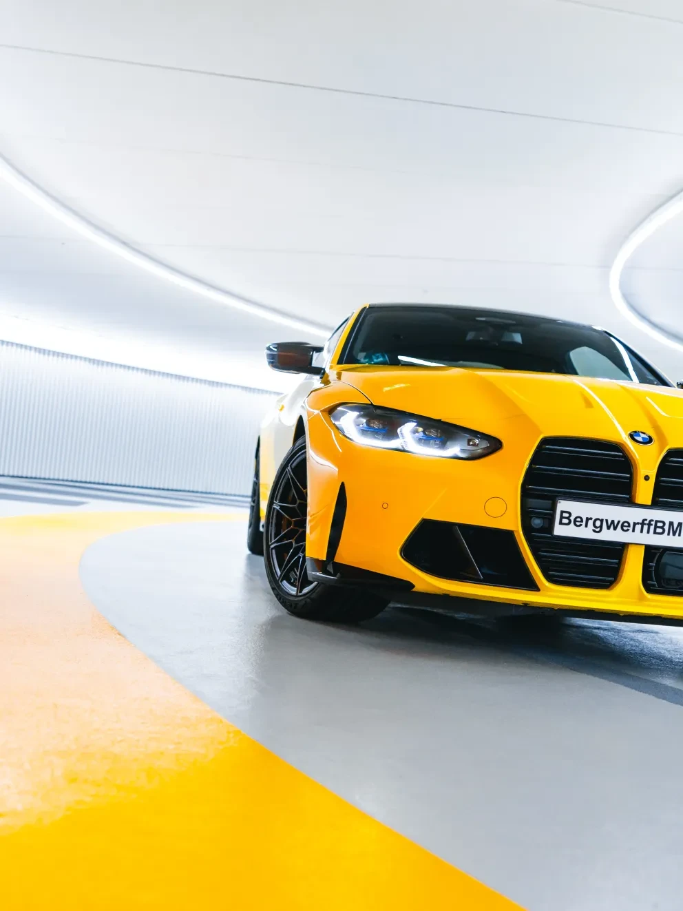 BMW M4 Competition Individual Speed Yellow