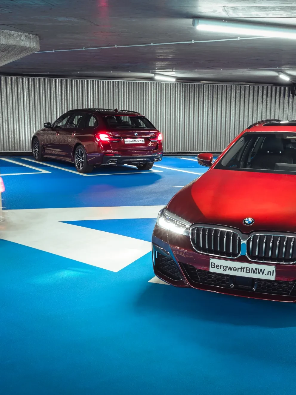 BMW 530e Touring Aventurinrot II Metallic G31 LCI Exklusivleder Nappa Schwarz plugin hybride