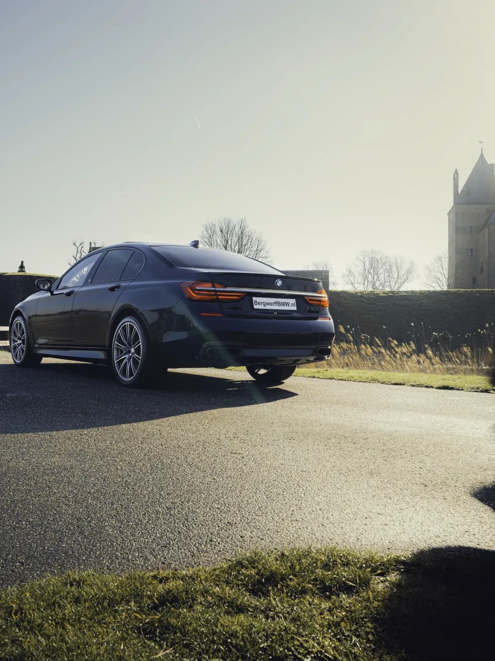 BMW 750i xDrive G11 G12 40 Jahre Edition Individual Petrol Mica Metallic Volleder Merino Amarobrown