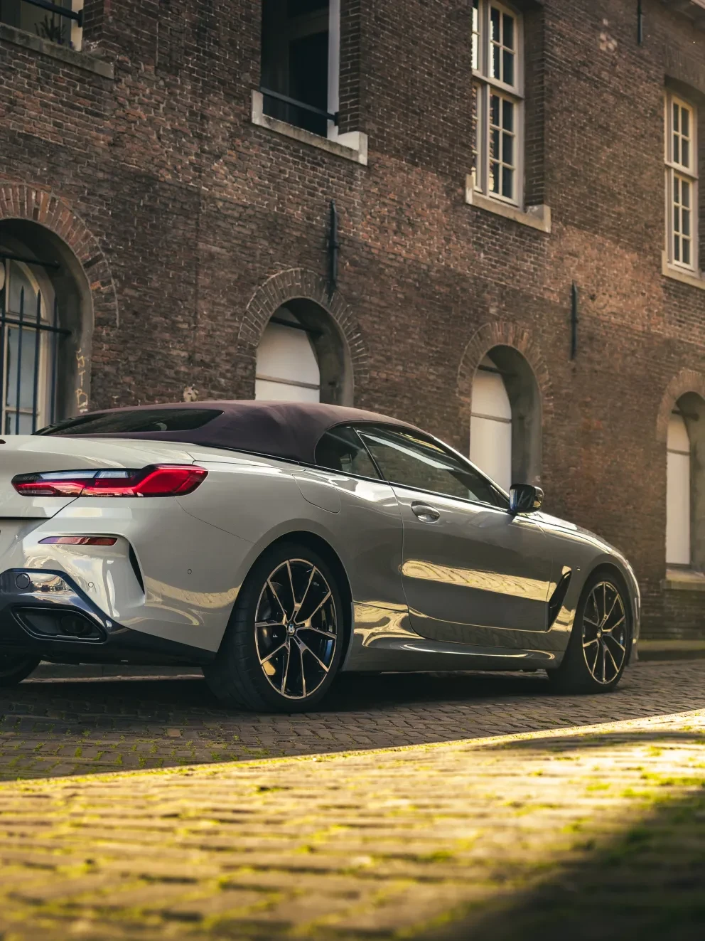 BMW 840i Cabrio Individual Special Request Mode Grau Fashion Grey G14 BMW Individual vollederen bekleding Merino Tartufo