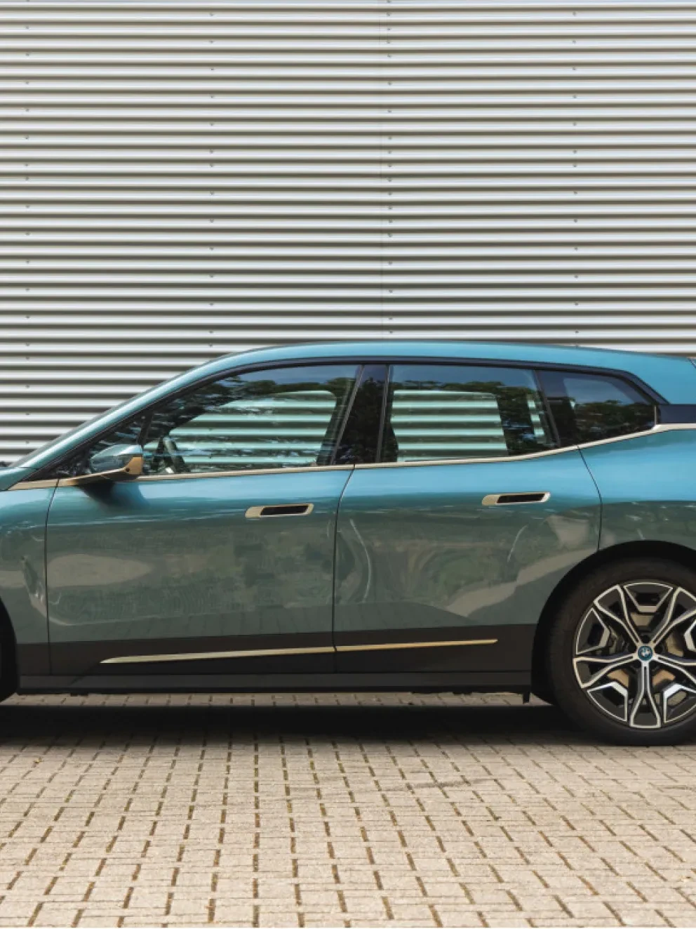 BMW iX xDrive50 - Bowers & Wilkins 2
