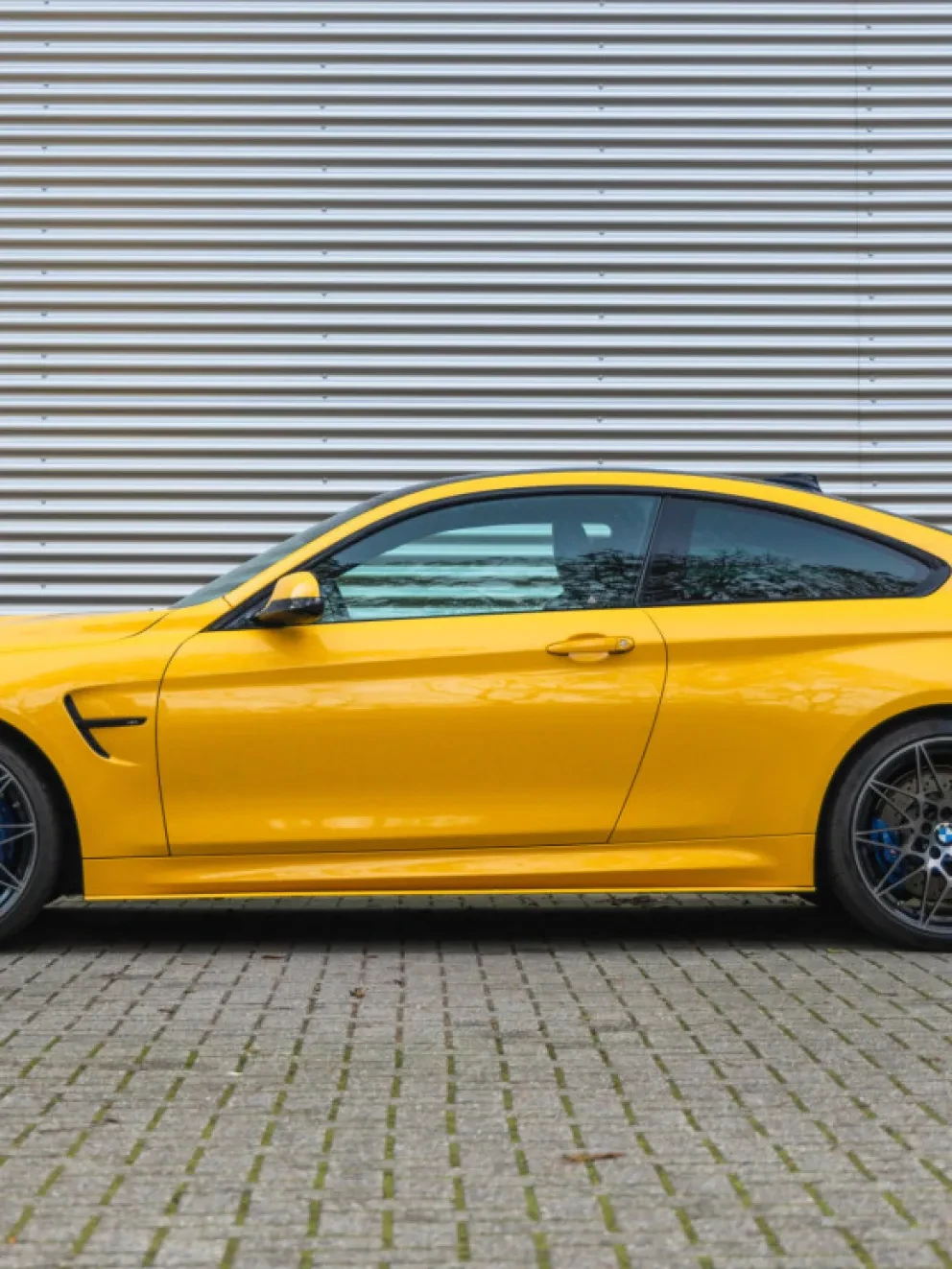 BMW 4-serie Coupé M4 Competition - Individual Speed Yellow 6