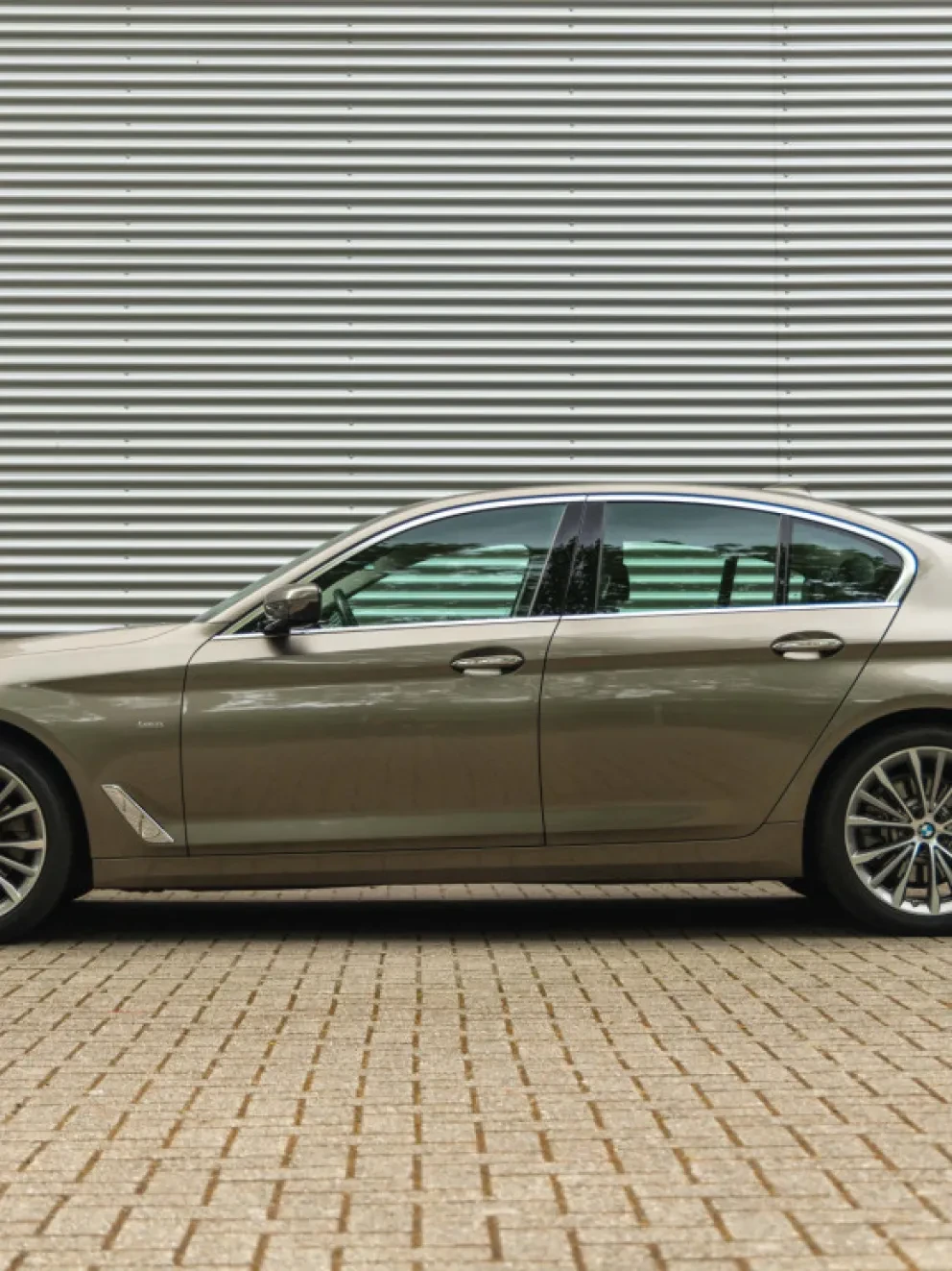 BMW G30 5-serie 520d xDrive High Executive - Stoelventilatie - ACC - Head-up - Trekhaak 2
