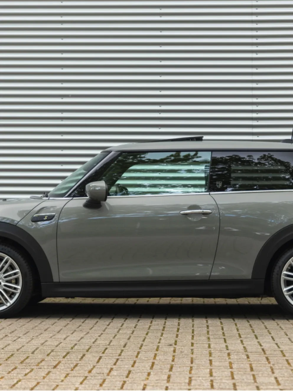Mini Electric Yours - Facelift - Panorama - Stoel en Stuurverwarming - Head-up 2