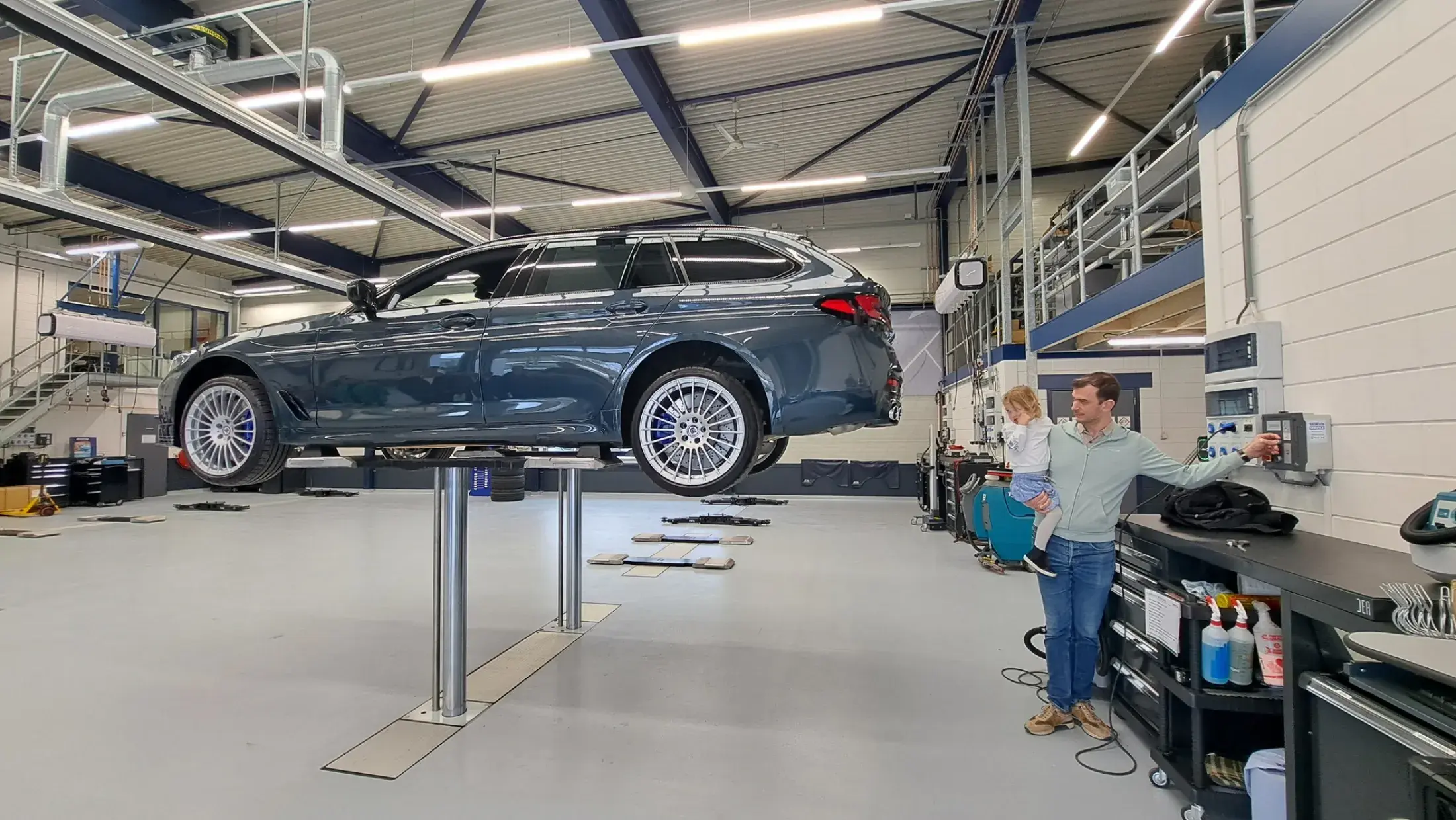 de verbouwing van onze werkplaats