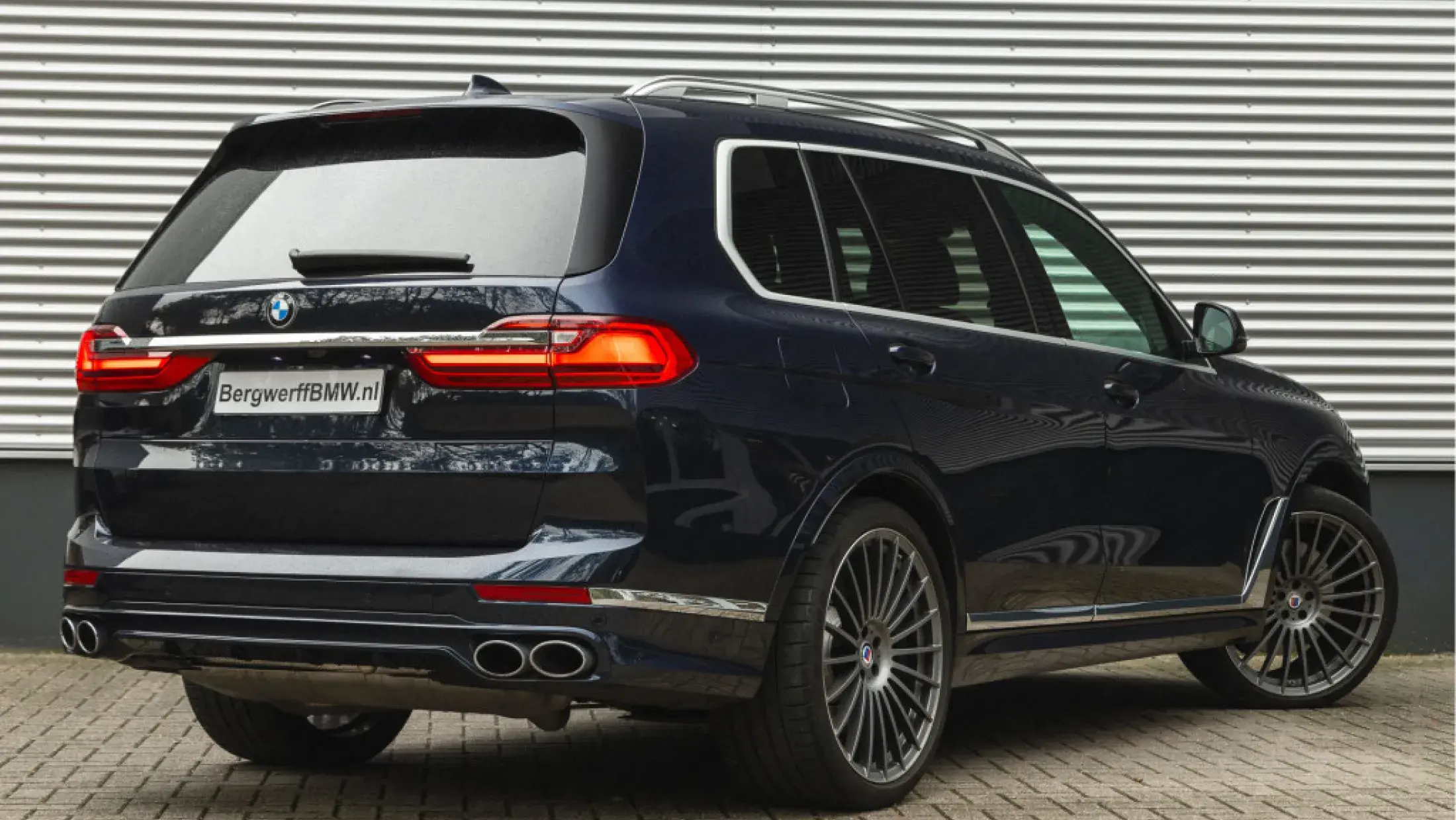 ALPINA XB7 LAVALINA 2 Sonderwunsch Midnight Sapphire 2
