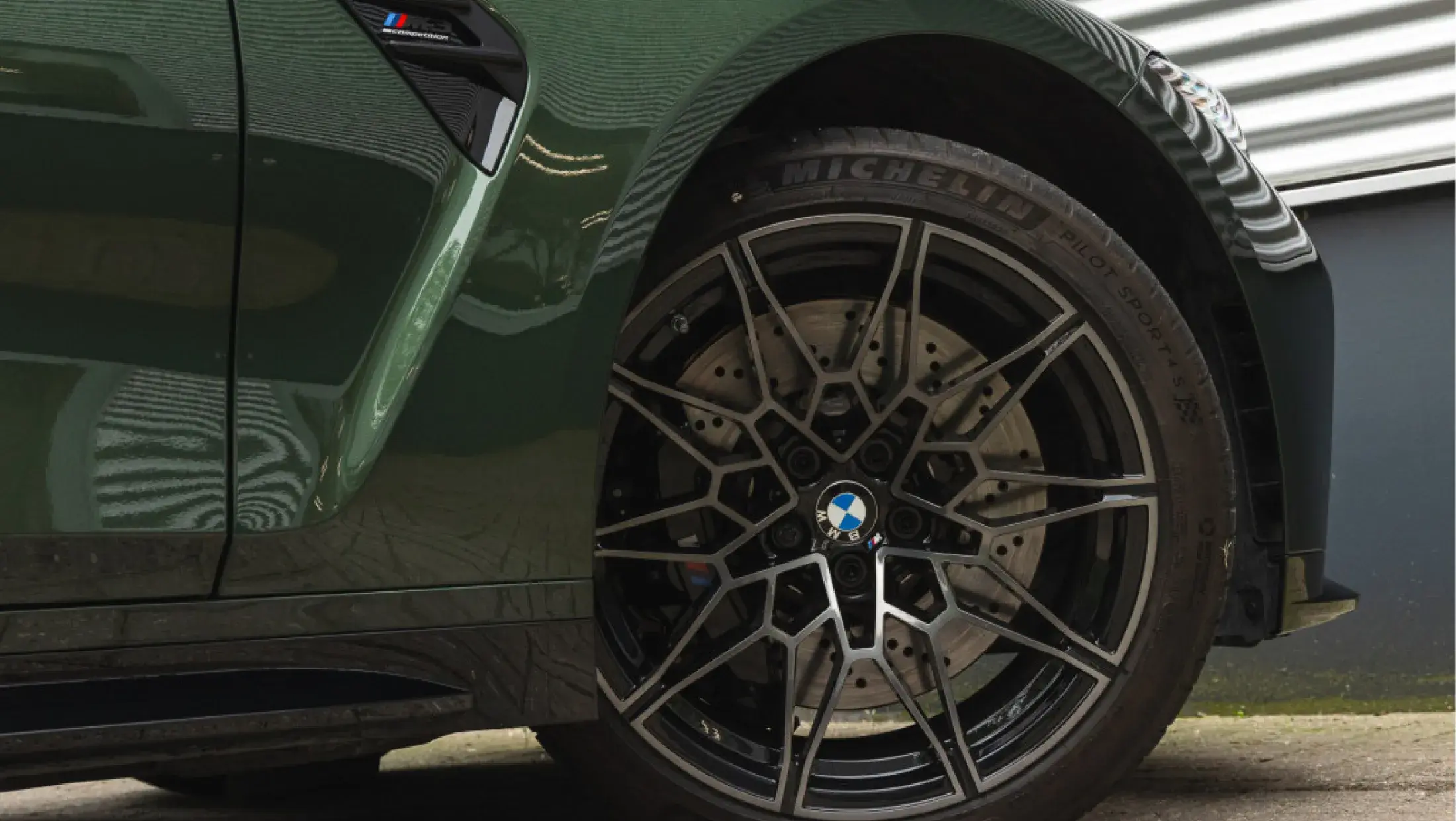 BMW M3 Competition Touring Individual Malachitgrun G81 Individual volleder Merino Tartufo