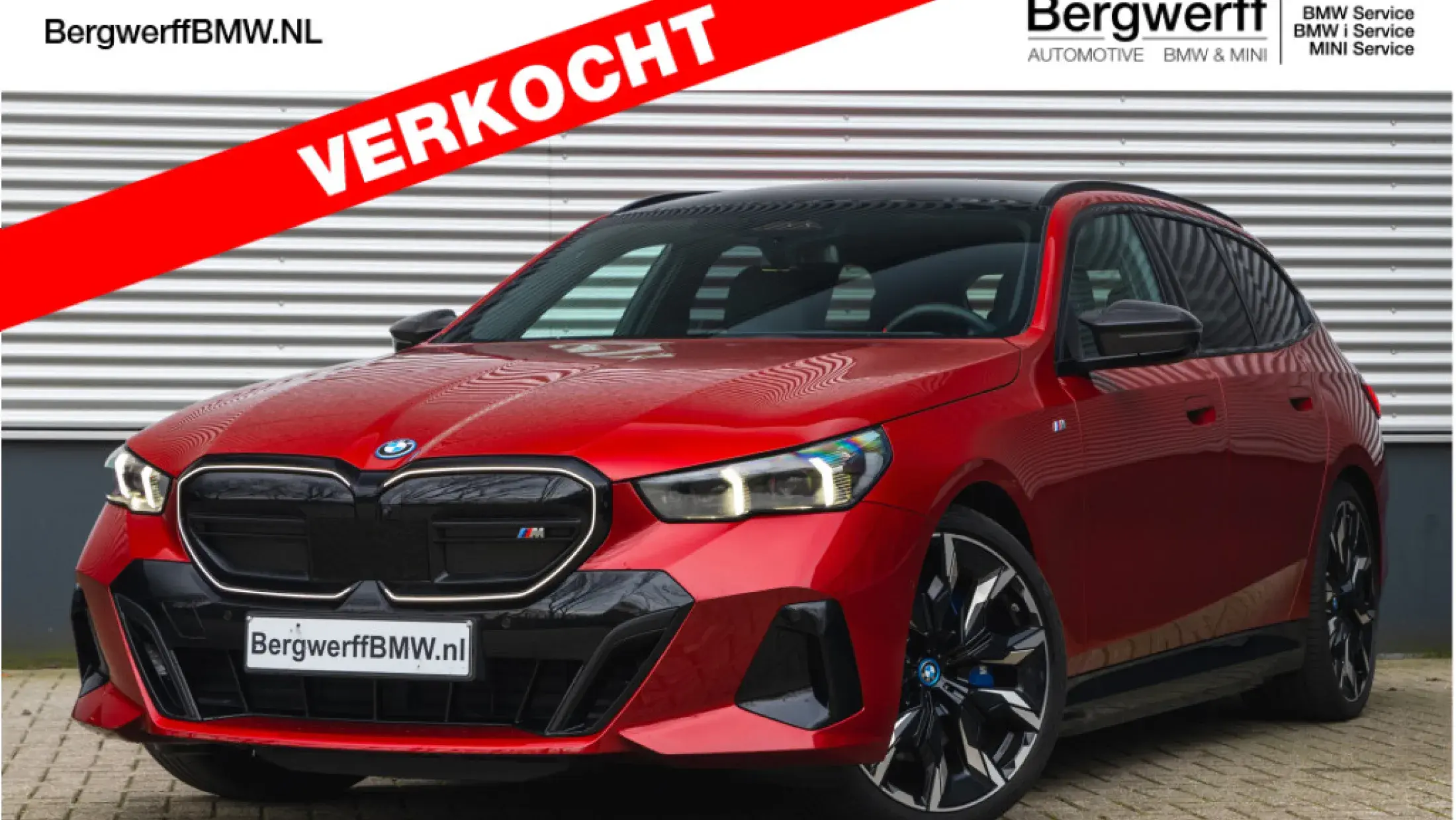 BMW i5 Touring M60 G61 Fire Rot metallic