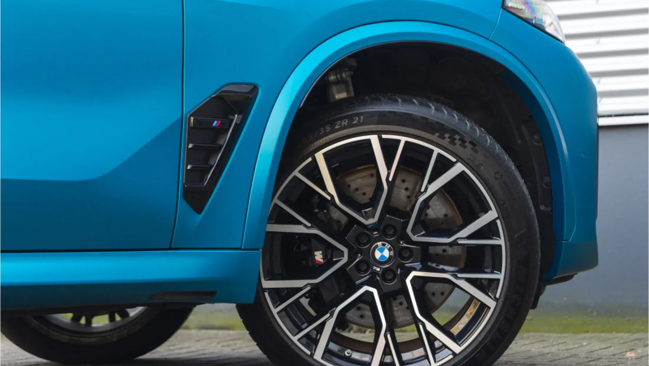 BMW X5 M Competition Facelift G05 Individual Frozen Tulum Blue