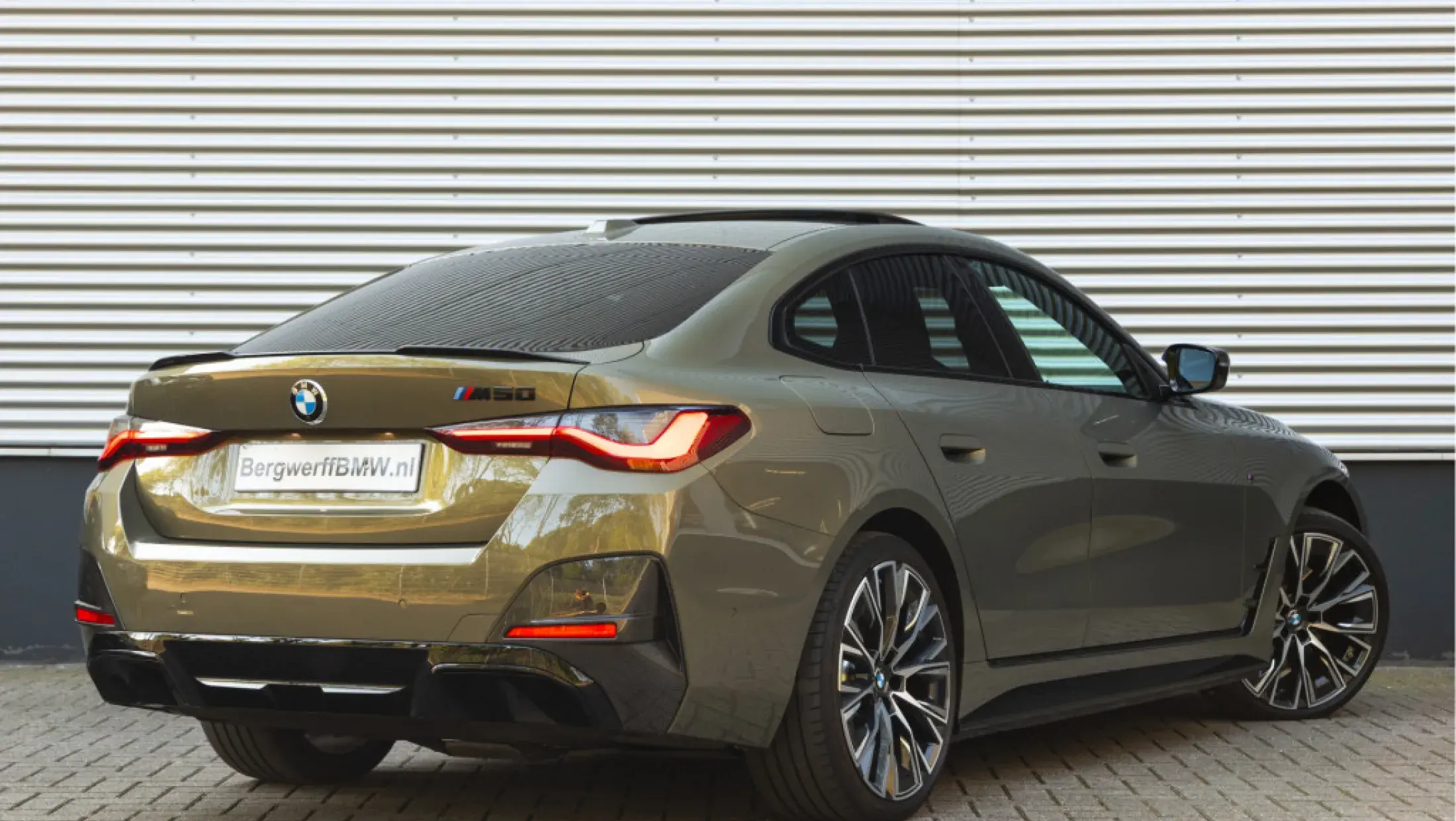 BMW i4 M50 M-Sport Pro Individual Messing Metallic G26